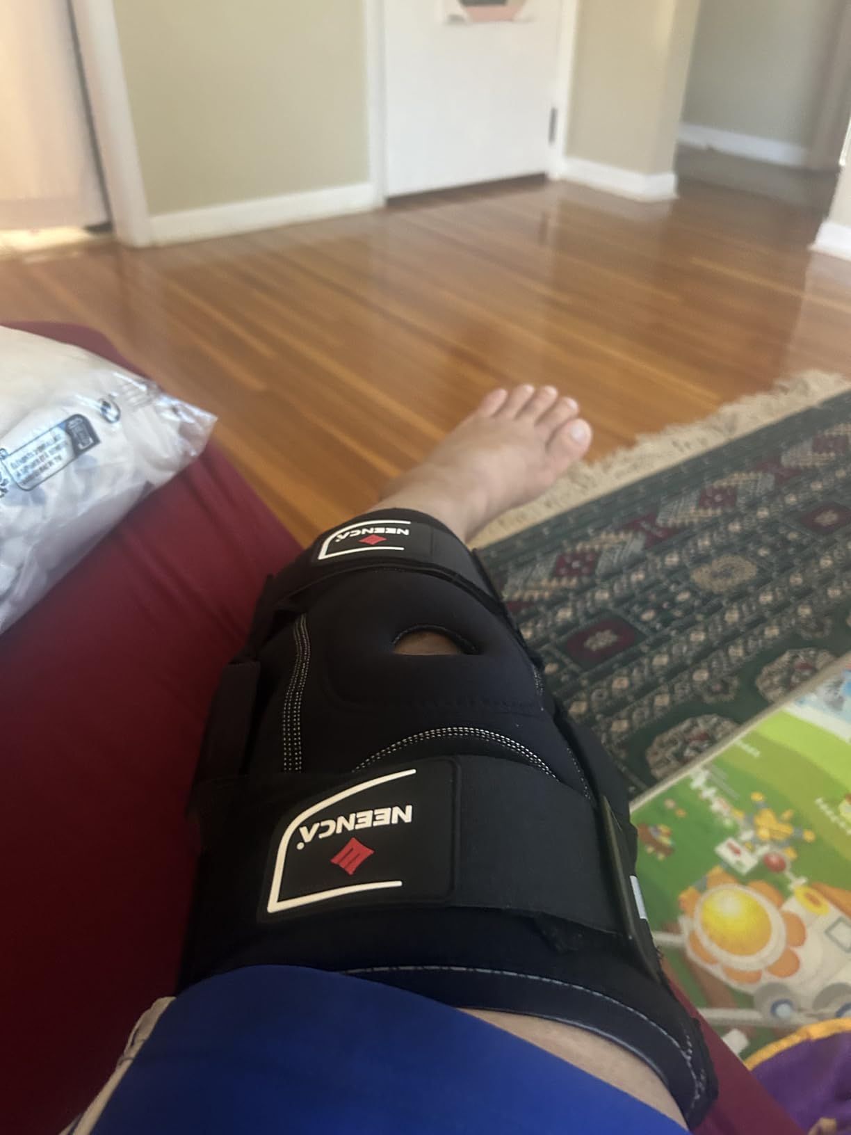 NEENCA Professional Knee Brace, Hinged Knee Support for Women & Men Relief | Patented X-Strap Fixing System, Medical for Knee Pain Relief, Joint Stability, Meniscus Tear, ACL, PCL, MCL, Sports, Workout customer photo 1