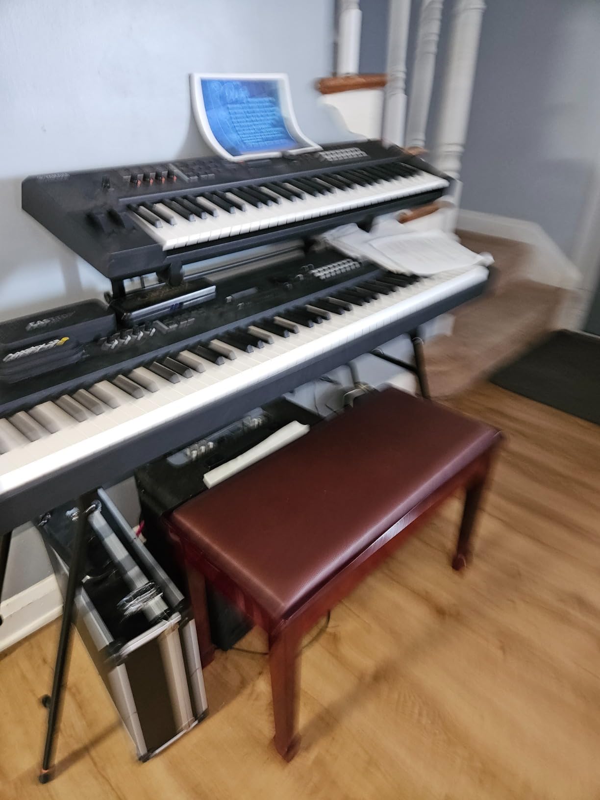 STRICH Dual Piano Keyboard Stand with 2nd Tier - Adjustable and Portable 2 Tier Music Stand for Synths and Electric Digital Keyboards - Fits 54 61 88 Key Pianos customer photo 2