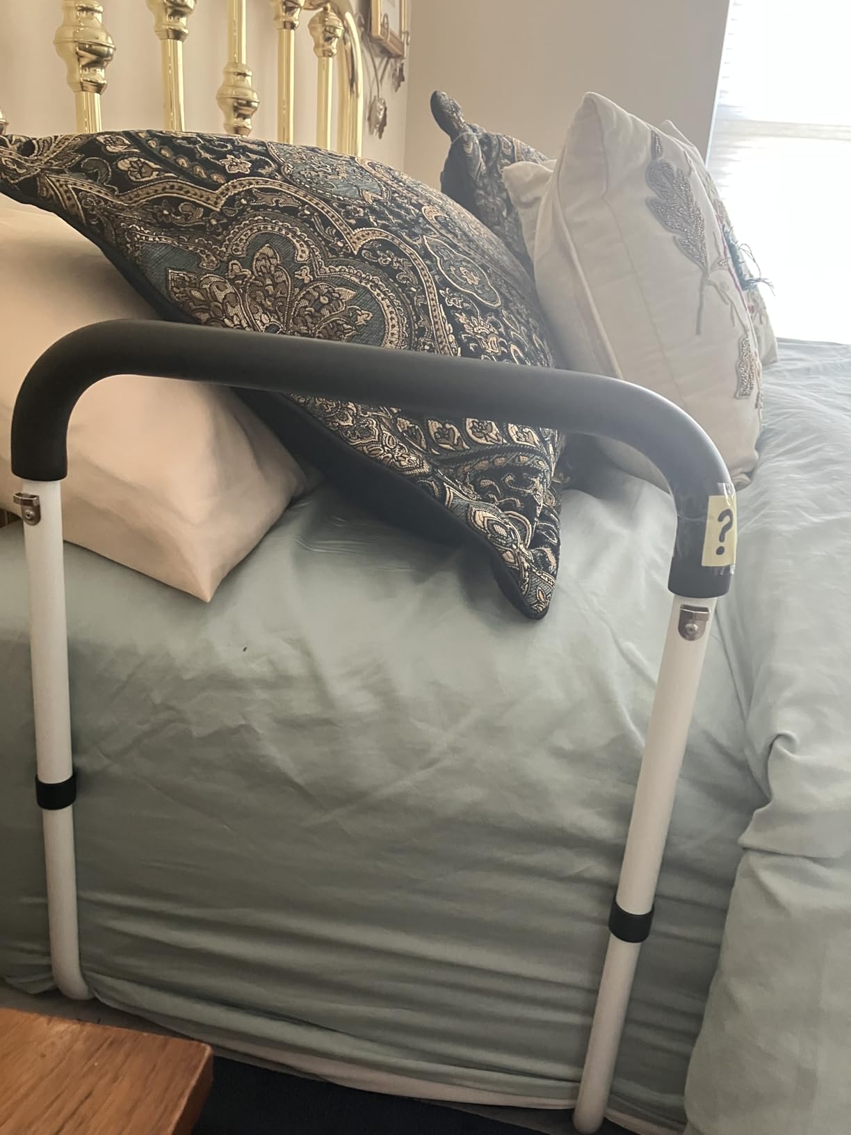 KingPavonini Bed Rails for Elderly Adults Safety - Adjustable Bed Cane with Non-Slip Ergonomic Handle and Storage Pocket, Bed Railings for Seniors Hold up to 350 Lbs, Tool-Free Installation customer photo 1