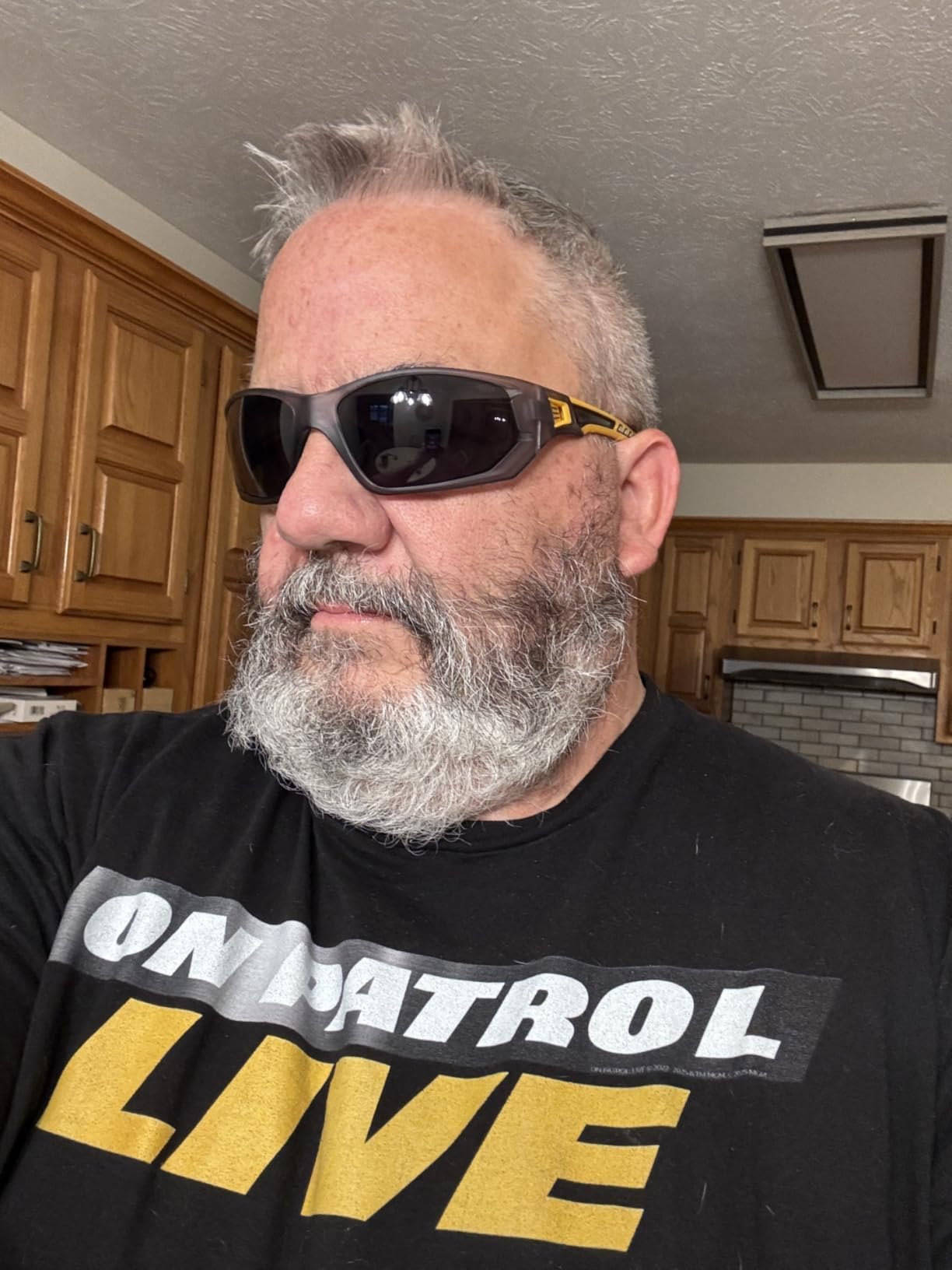 DEWALT DPG112-1D Miter Premium Vented No-Slip Safety Glasses - Clear Lens - Vented Frame & Lenses - Rubber Temples & Nosepiece - 1 Pair customer photo 2