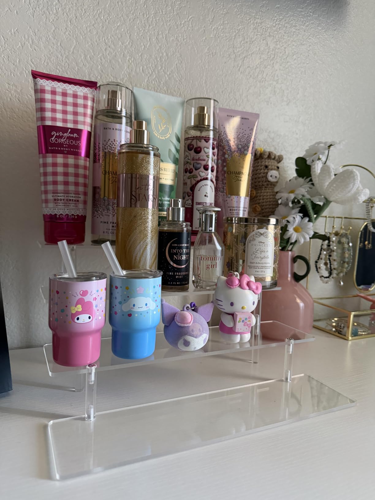 HENABLE 4 Tier Acrylic Perfume Organizer Stand, Clear Display Risers for Perfume, Cologne, Cosmetic, Skincare, Funko POP, Dessert Display, Cupcake Stand Holder customer photo 2