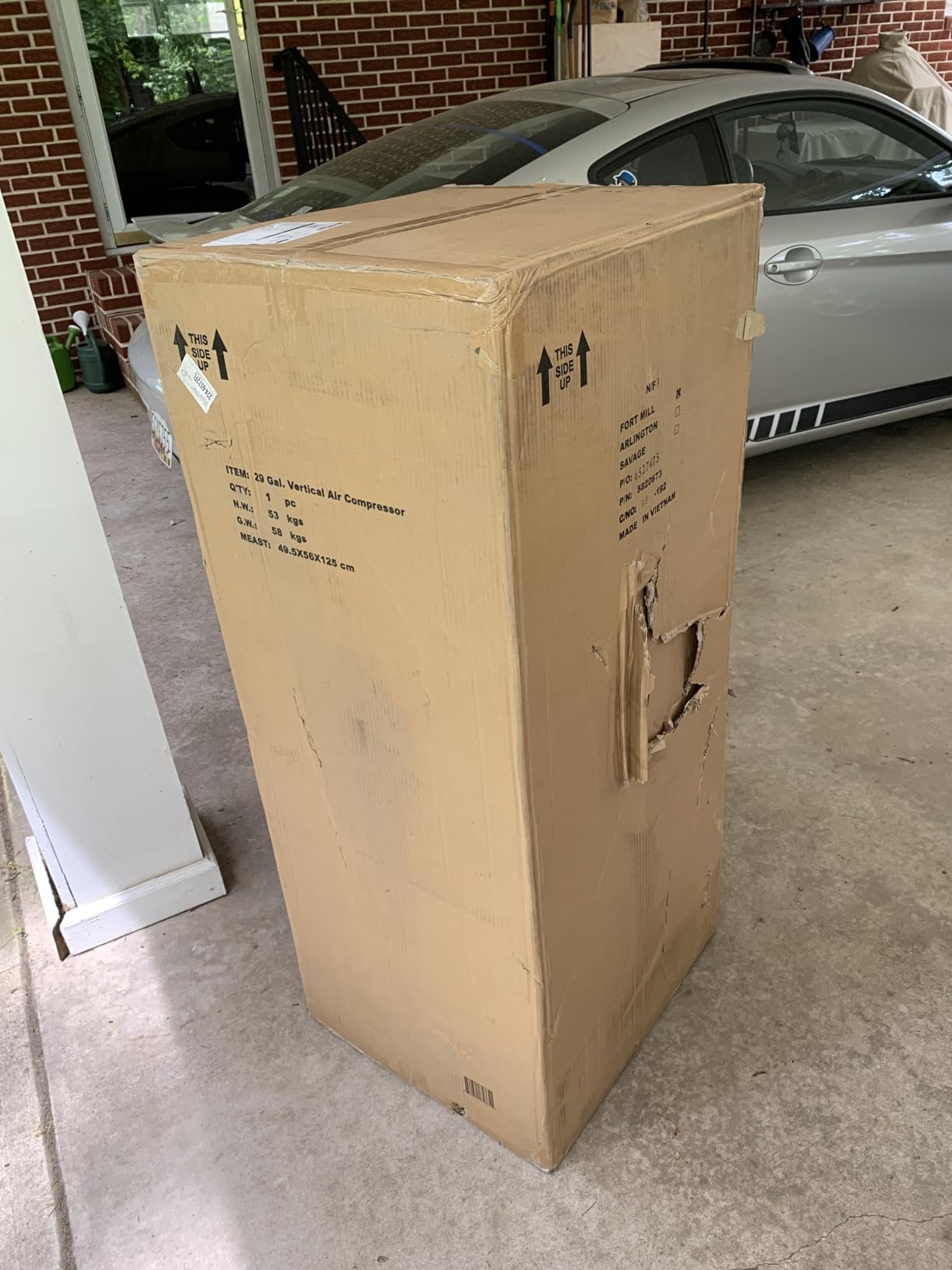 Klutch 20-Gallon Air Compressor, 2 HP, 120 Volts, 175 PSI customer photo 2