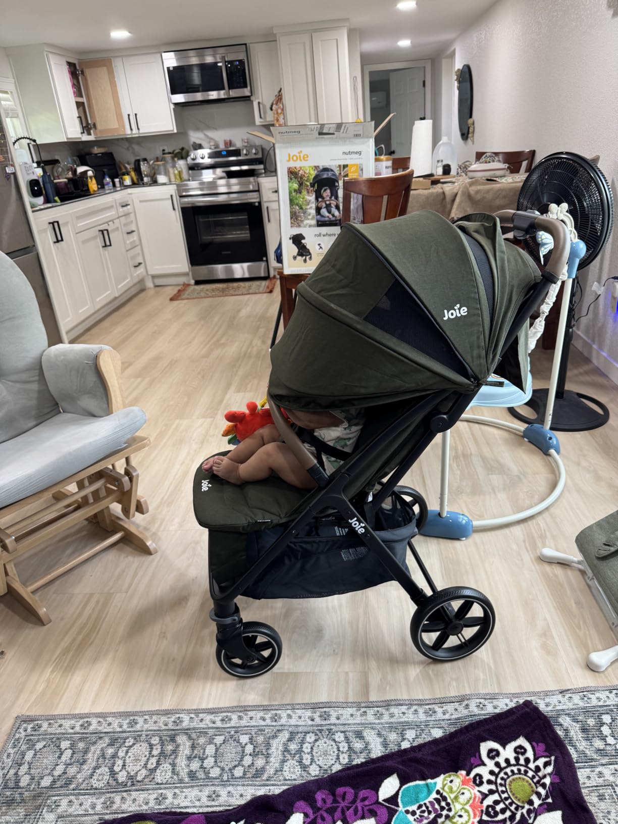 Joie Baby Nutmeg Compact Travel Stroller, Lightweight Baby Stroller with One-Hand Fold, Multi-Position Recline, Smooth Ride Suspension (Shale) customer photo 1