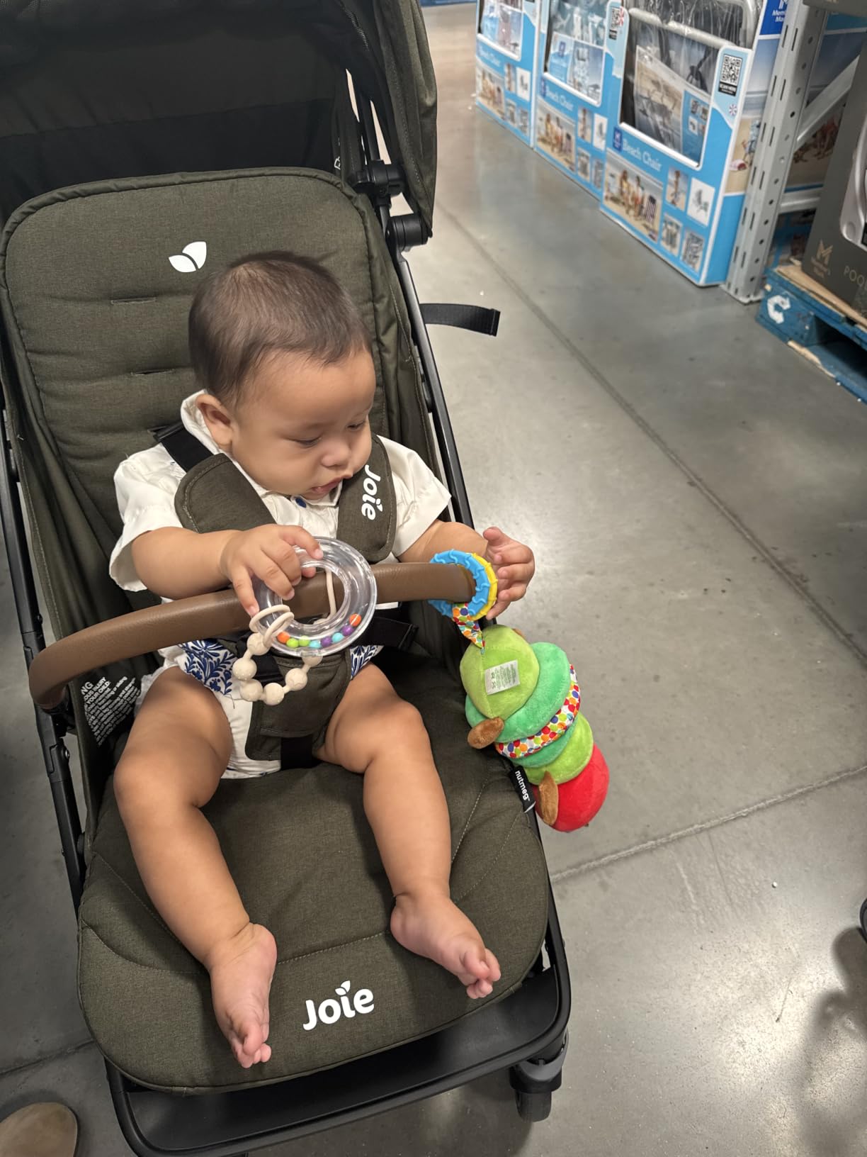Joie Baby Nutmeg Compact Travel Stroller, Lightweight Baby Stroller with One-Hand Fold, Multi-Position Recline, Smooth Ride Suspension (Shale) customer photo 2