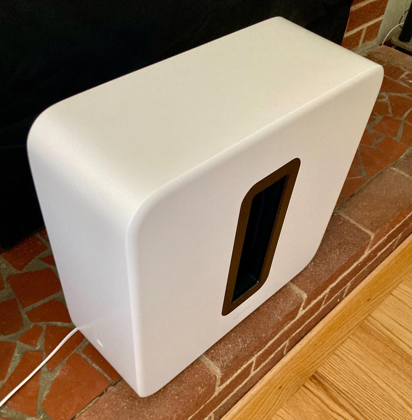 Sonos Sub 4 - Wireless Subwoofer - Black customer photo 2