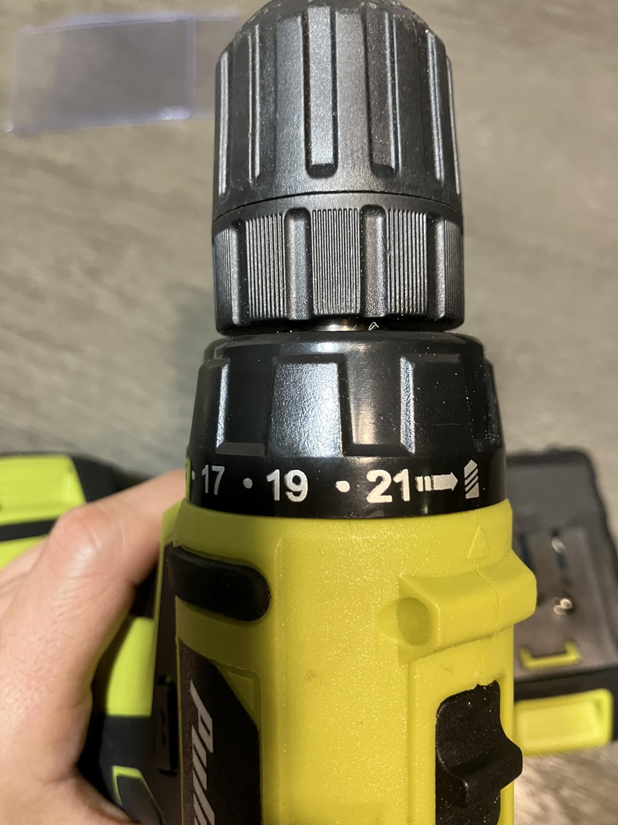 PULITUO'S 20V Cordless Drill/Driver, Electric Screwdriver - 2 Batteries, 30Nm, 21+1 Torque, 2 Speed, Keyless 3/8