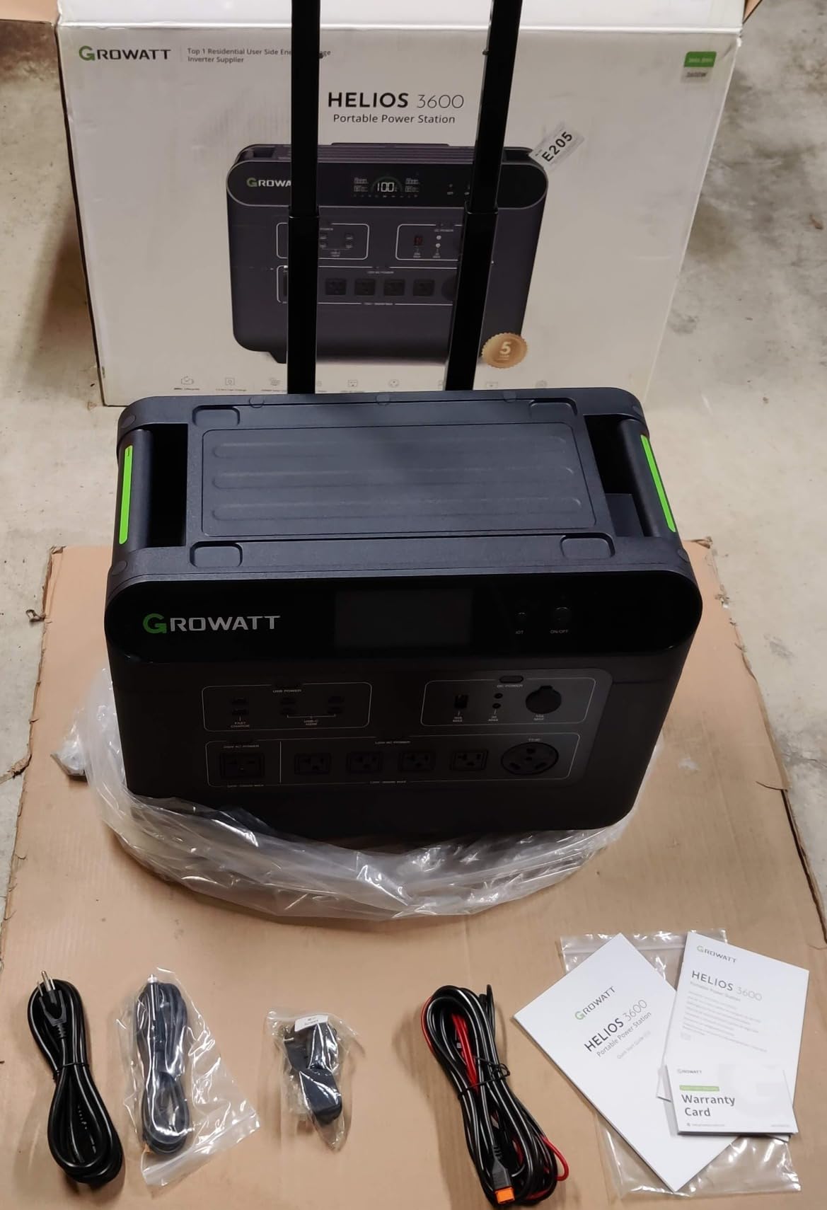 GROWATT Home Battery Backup,120V/240V 7200W AC Output Solar Generator, 2 HELIOS 3600 Portable Power Station with Double Voltage Hub,LiFePo4,Expandable to 36kWh for Home Backup, RVs, Outdoor Camping customer photo 1