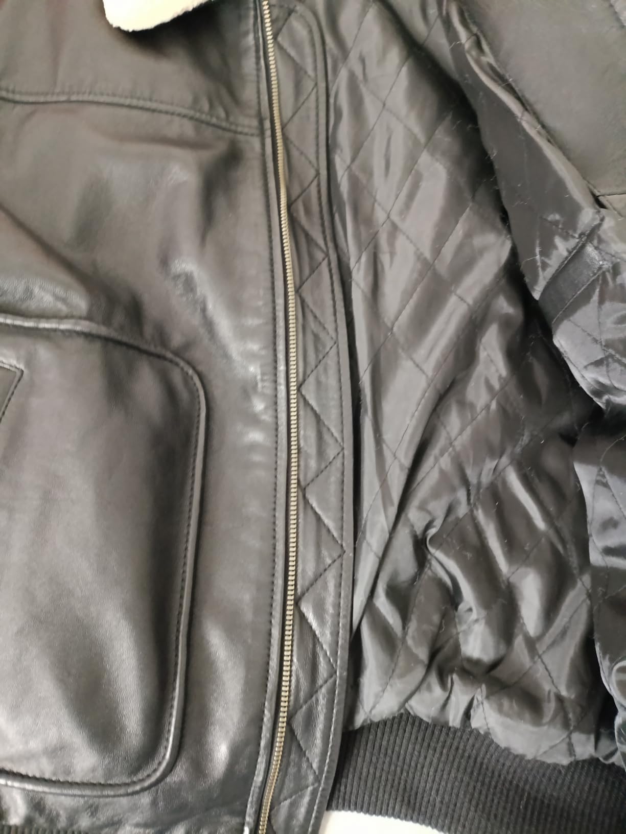 Men's Leather Bomber Aviator Jacket - Top Grain New Zealand Lambskin Leather with Diamond Quilted Lining customer photo 1