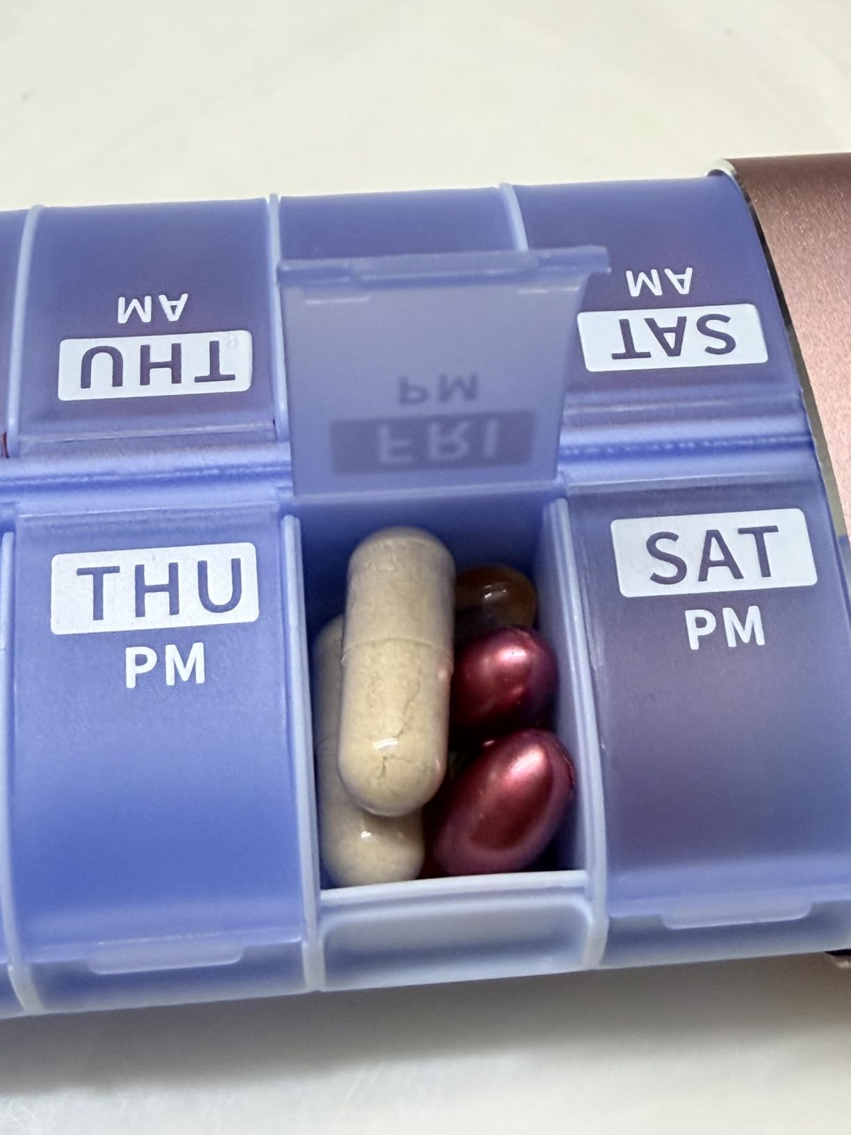 Vaydeer Metal 7 Day Travel Pill Organizer 2 Times a Day, Built-in Desiccant | AM PM Weekly Travel Pill Case, Twice-Daily, Airtight Large Capacity Pill Box for Vitamins, Medication, Supplements & Fish Oil customer photo 2