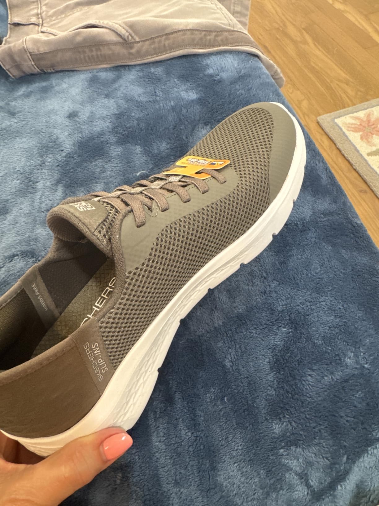 Skechers Women's Go Walk Flex Grand Entry | Hands Free Slip-Ins, Air-Cooled Memory Foam Insole, ULTRA GO Cushioning, Machine Washable, Vegan customer photo 1