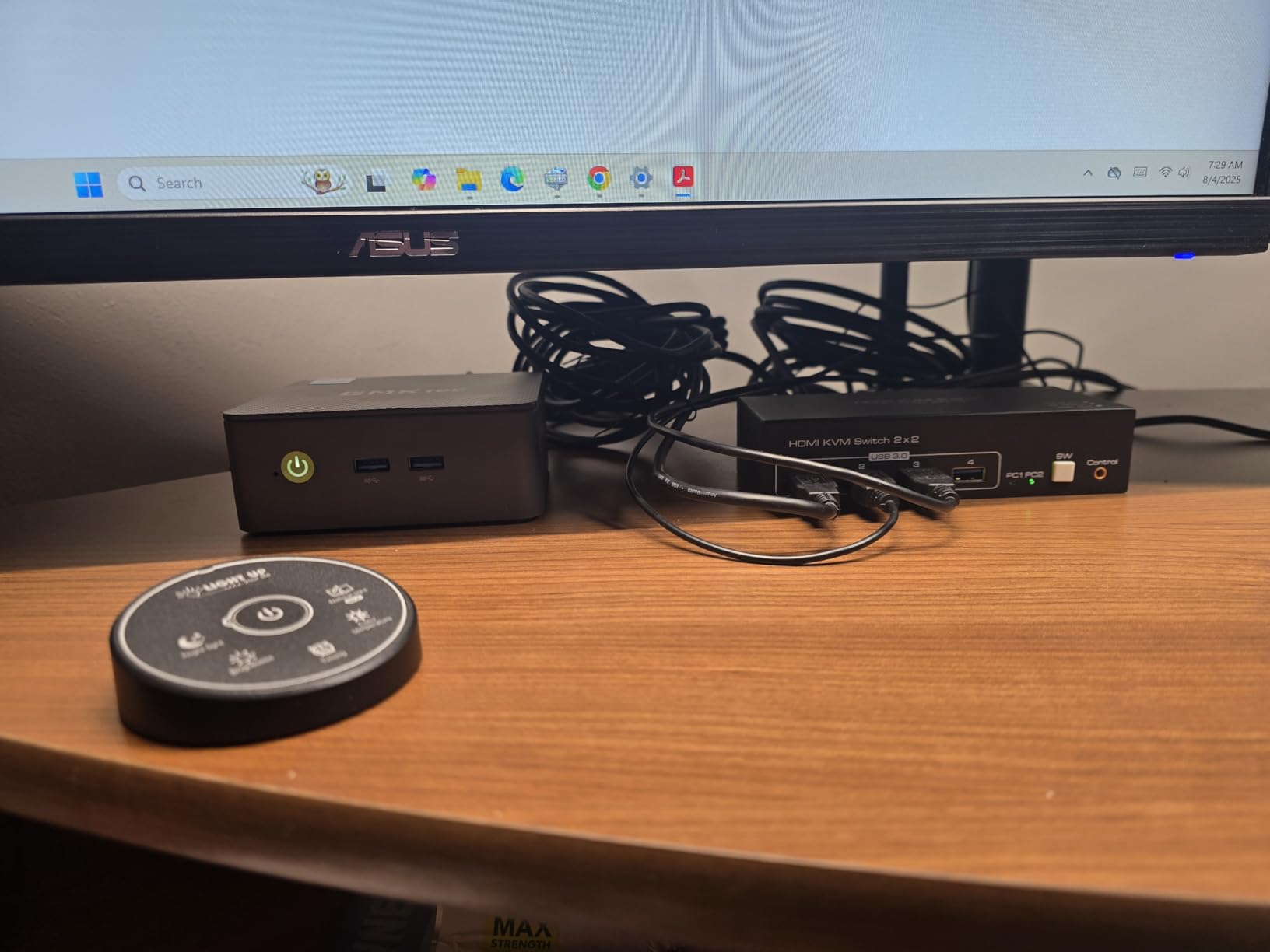 8K HDMI KVM Switch 2 Monitors 2 Computers Support 8K 60Hz 4K 120Hz KVM Switcher for Two PC Share Dual Monitors and 4 USB 3.0 Devices Support Copy and Extend Mode -3.6CM High customer photo 1