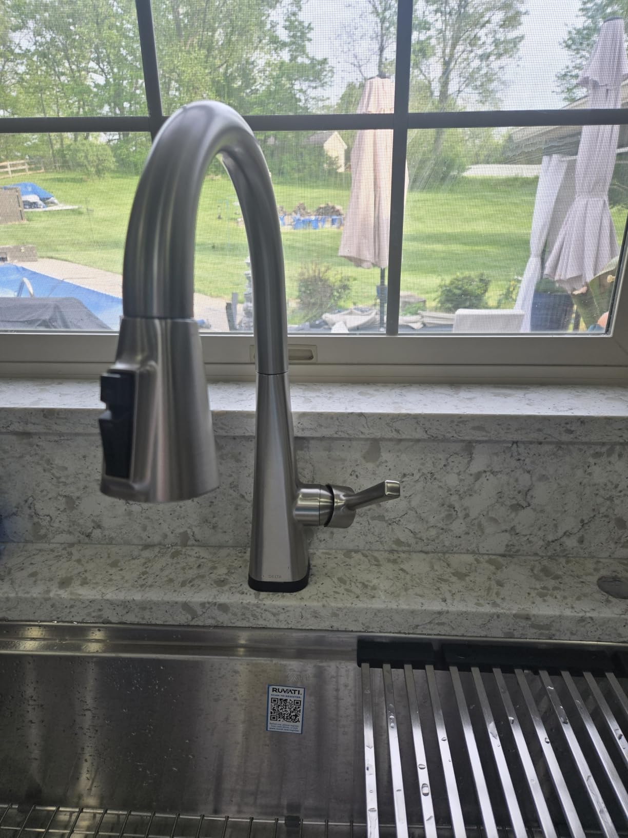 Delta Lenta Touchless Kitchen Faucet with Touch Technology, Brushed Nickel customer photo 2