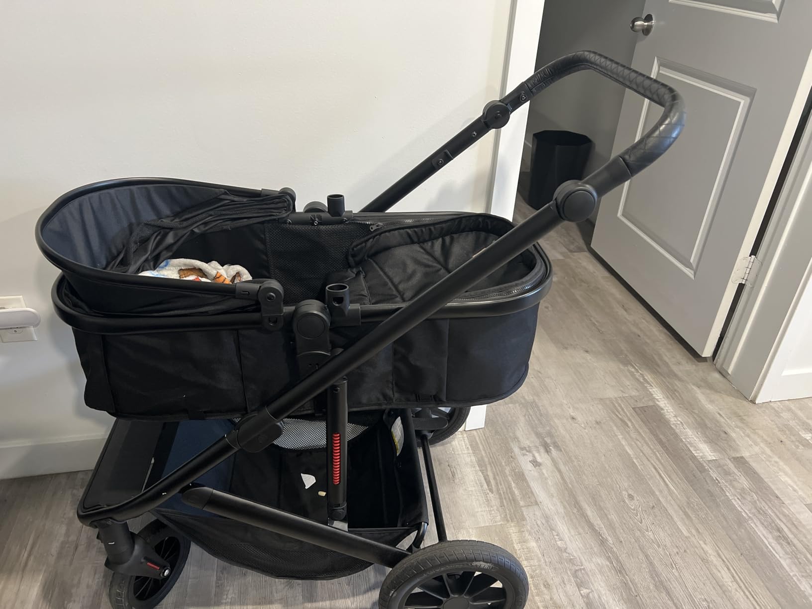 BABY JOY 2 in 1 Convertible Baby Stroller, High Landscape with Bassinet Mode, Reversible Seat, Adjustable Canopy, Cup Holder, Diaper Bag, Foldable Infant Newborn Pram Stroller for 0-36 Months (Black) customer photo 1