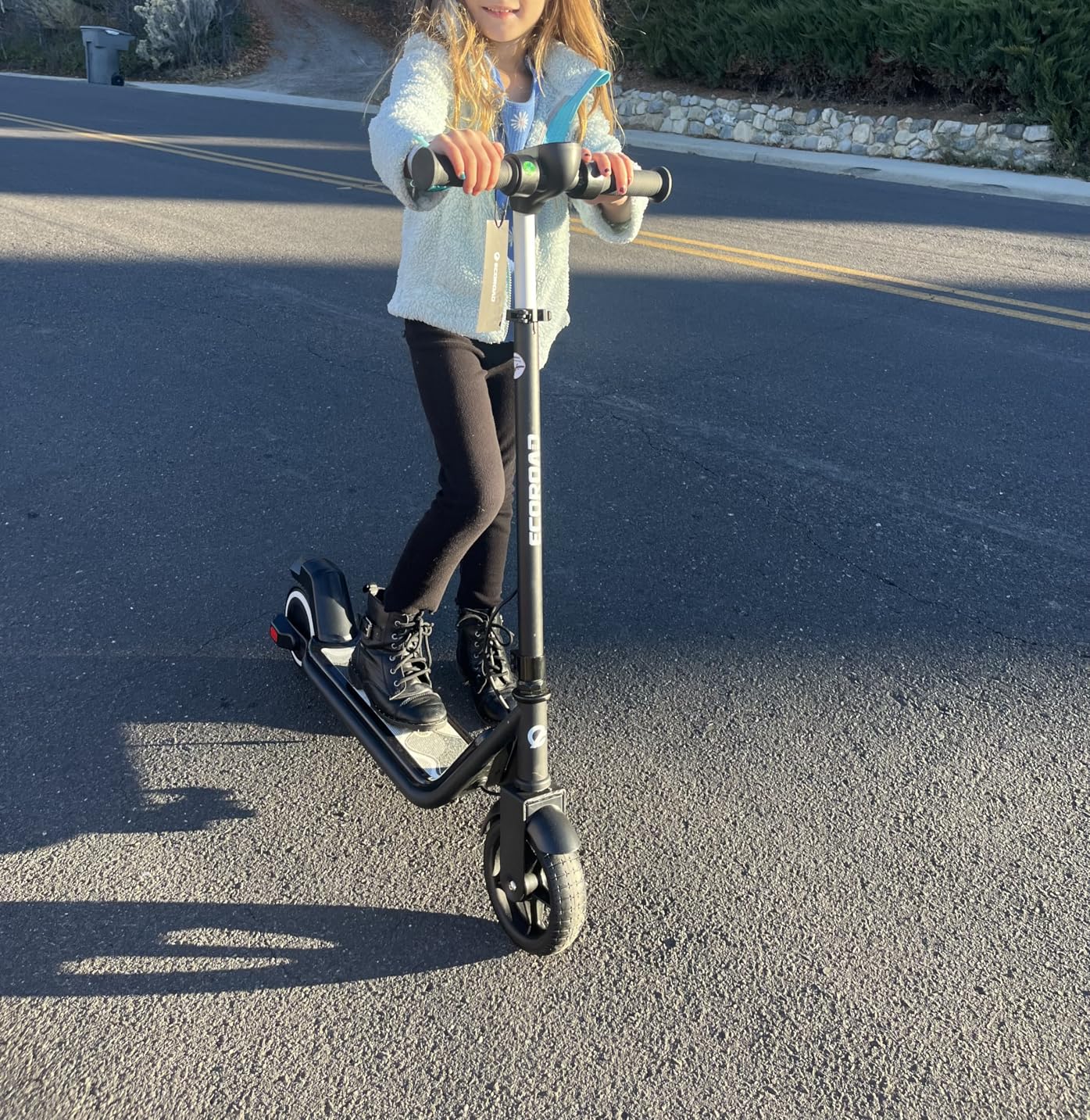 ECOROAD EK6 Kids Electric Scooter for 6-12, 3/6/10mph Speeds for Ultimate Comfort & Adjustable Height, 150W & Dual Brake Safety Electric Scooter, for Outdoor Play, Park Rides customer photo 2