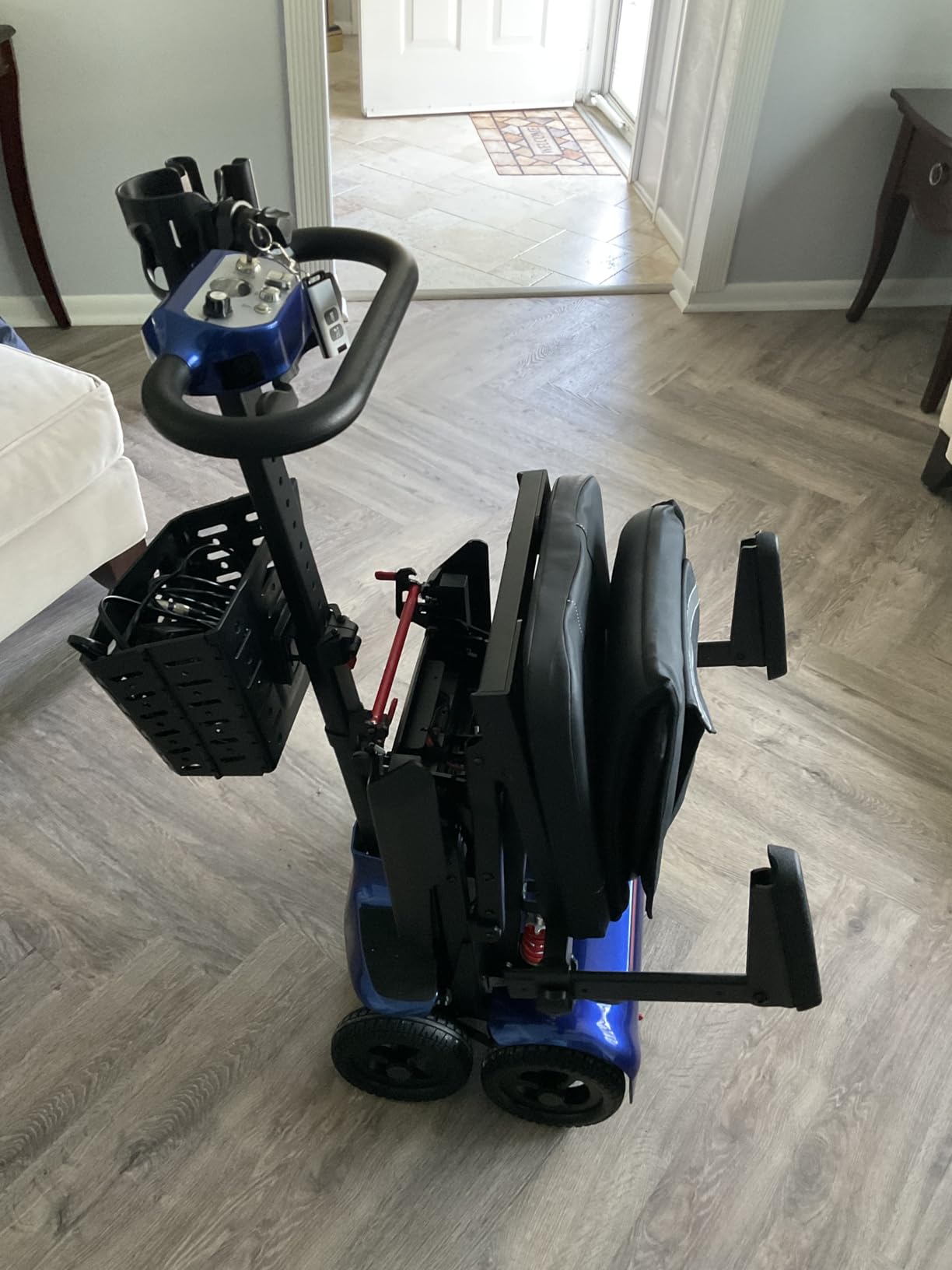 4-Wheel Auto-Folding Mobility Scooters for Seniors Adults, 40lbs Lightweight | Automatic Foldable & Portable Travel Electric Scooter, Remote Control / Manual Folding Dual Mode, 14 Mile, 275lbs Capacity customer photo 1