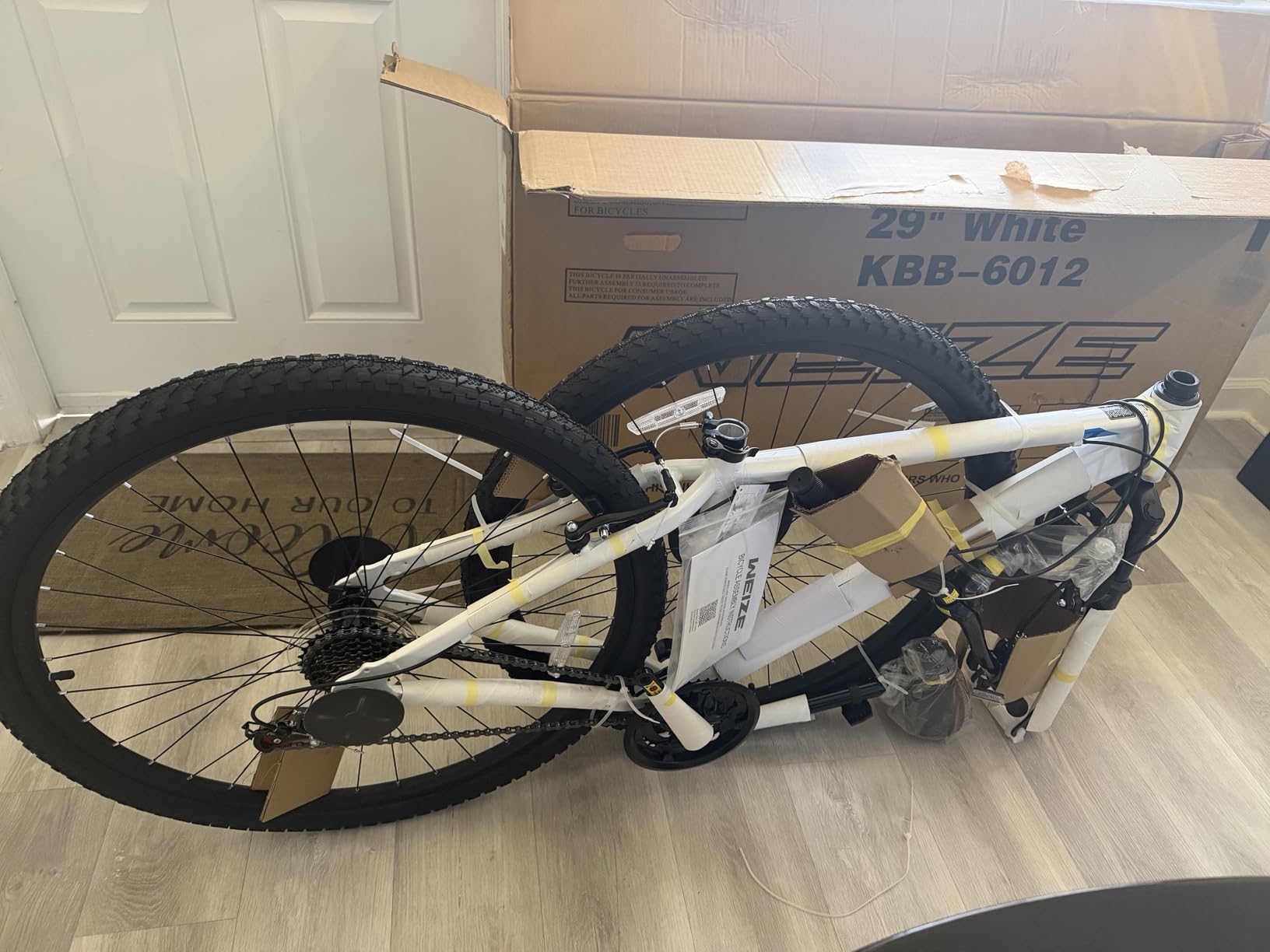 WEIZE Hardtail Mountain Bike, 29 Inch Wheels, 21-Speed Trigger Shifter customer photo 2