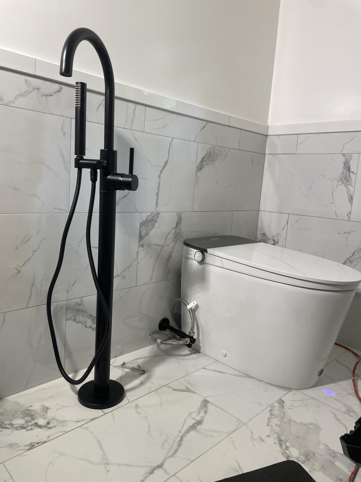 Casta Diva Smart Toilet with Bidet Built in, Auto Open/Close Lid, 1000g MaP Flush, Heated Comfort Seat & Foam Dispenser, Foot Sensor, Bidet Toilet with Tank (CD-K030) customer photo 1