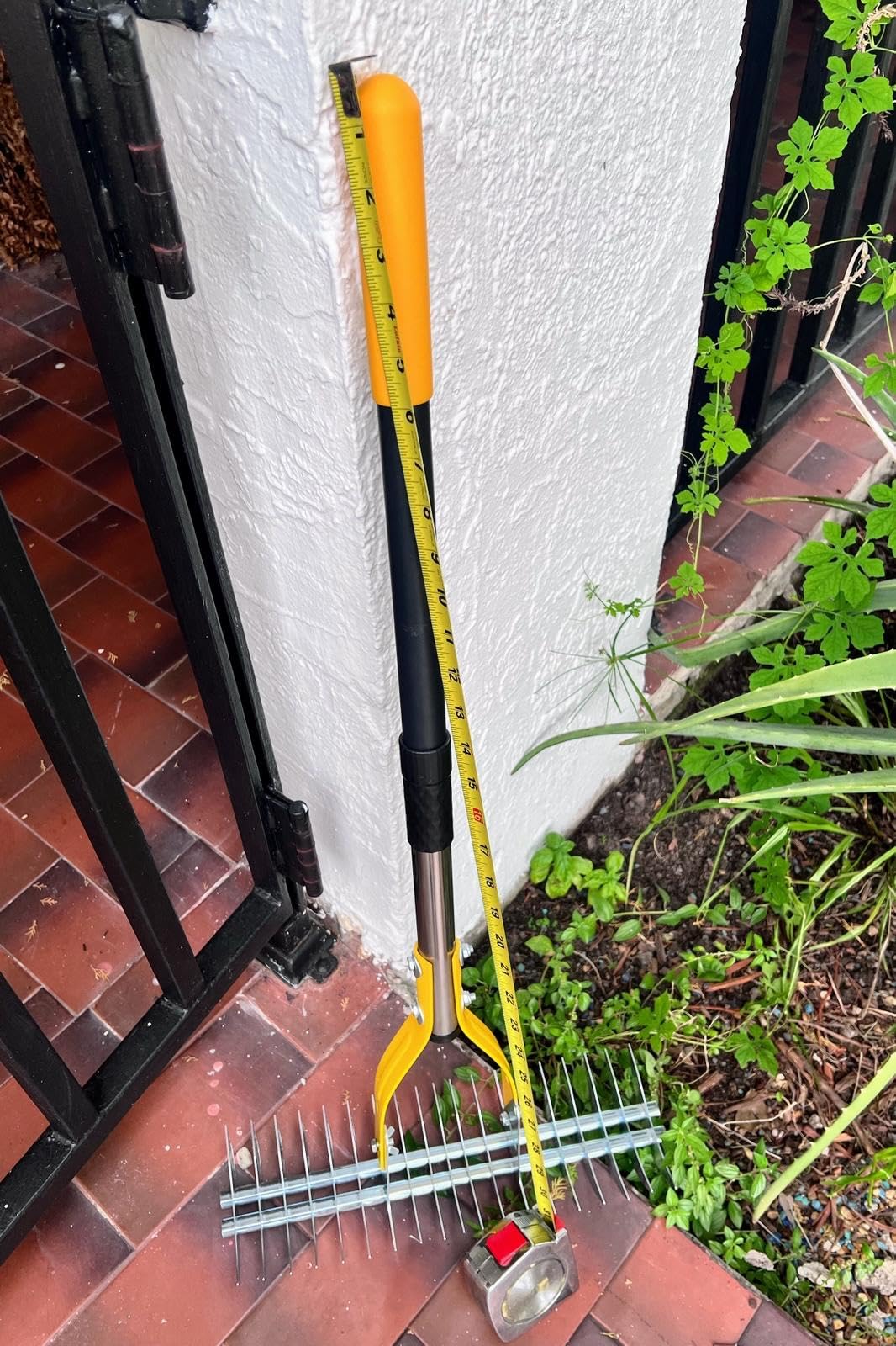 Thatch Rake for Lawn with 74inch Handle, 15 inch Dethatcher Rake for Grass to Cleaning Dead Grass, Efficient Steel Metal Rake for Dethatching, Heavy Duty Thatching Rakes for Garden, Yard customer photo 2