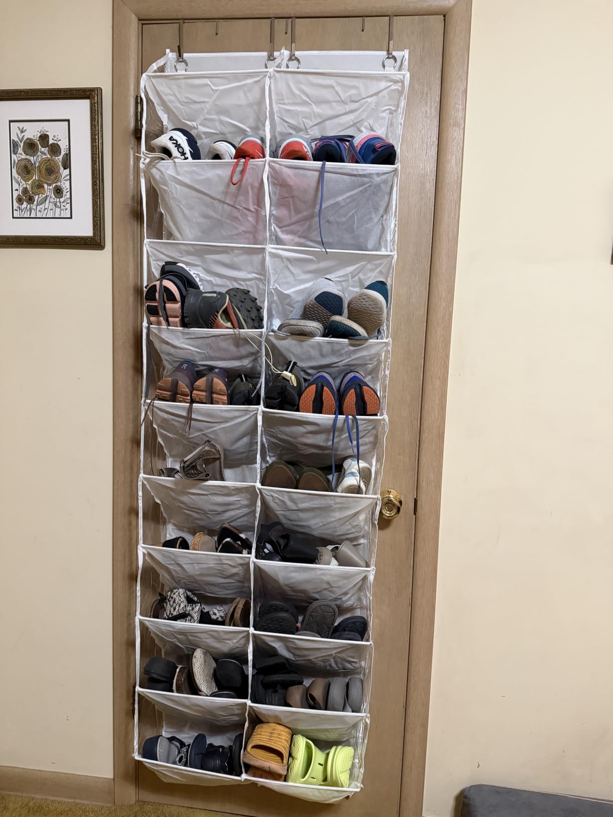 UVIAHOMI 20-30 Pairs Over the Door Shoe Organizer, Clear Pockets Hanging Shoe Storage for Closet, 10-Tier Door Shoes Rack, Handing Shoes Holder Fit All the Family's Sneakers, Boots, Heels, Black customer photo 2
