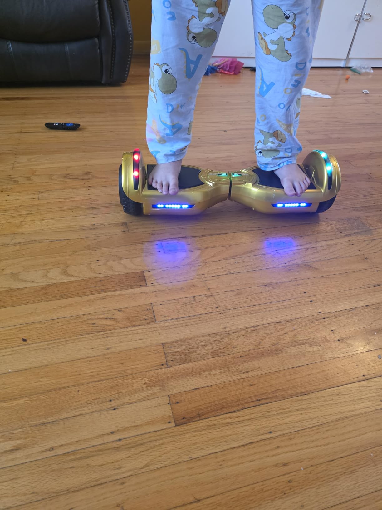 SUNDERWELL Electric Hover Board, Hoverboard with LED Flashing Wheel Lights and Science Fiction Design Aesthetics, 7