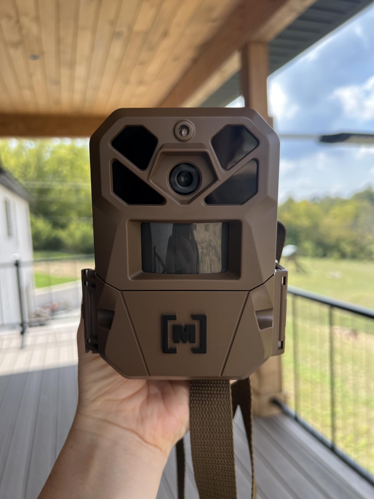 Moultrie Edge 3 Cellular Trail Camera - 40MP, 0.5s Trigger | Scout from Anywhere, HD photos via Mobile app, 1080p video, multi-carrier, low-glow flash, GPS, AI detection customer photo 2