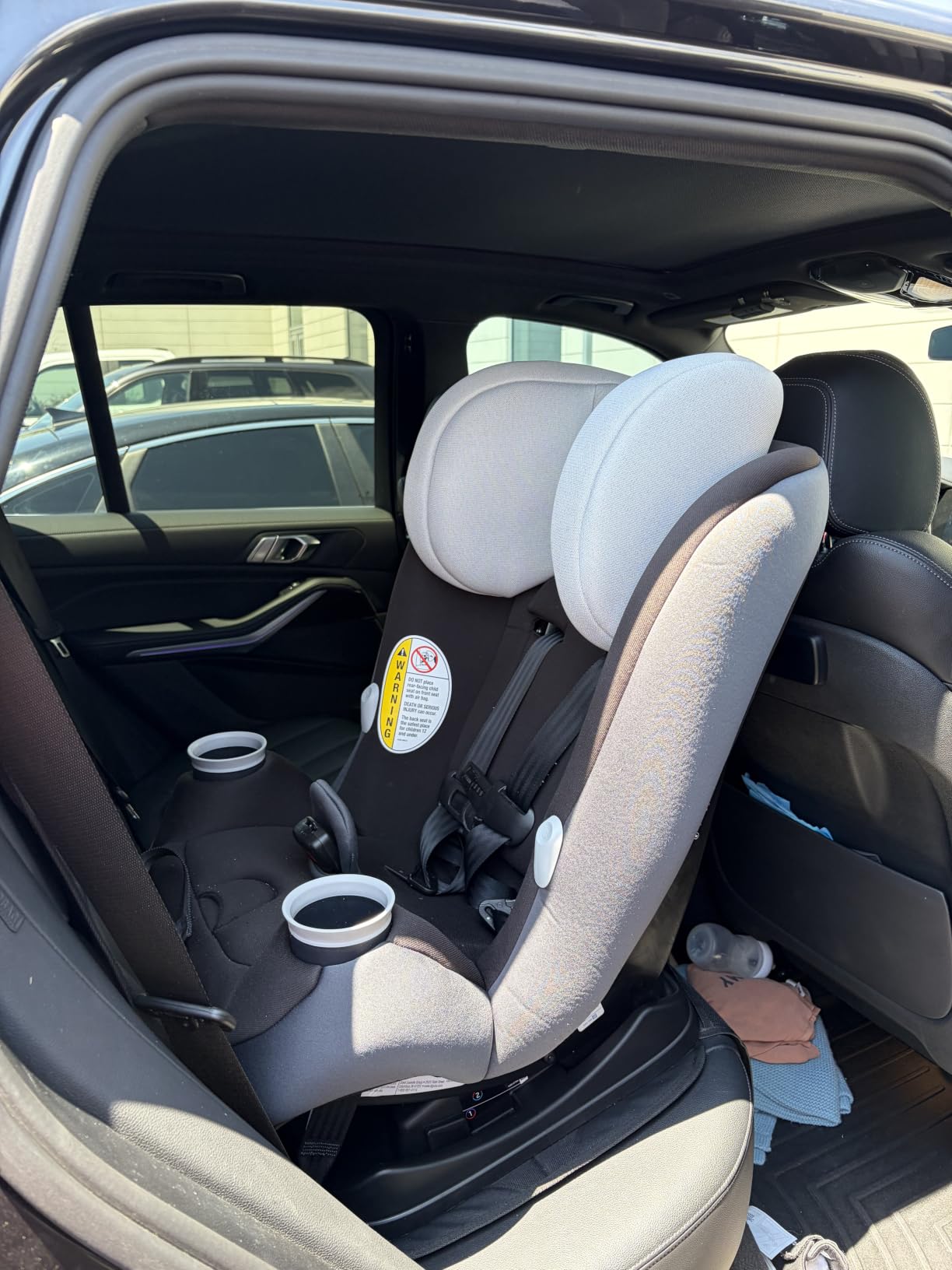 Maxi-Cosi Pria All-in-One Convertible Car Seat, Infant to Toddler Car Seat, Easy-Install Harness, Machine-Washable Cover, 5-100 lbs, Blackened Pearl 2 customer photo 1