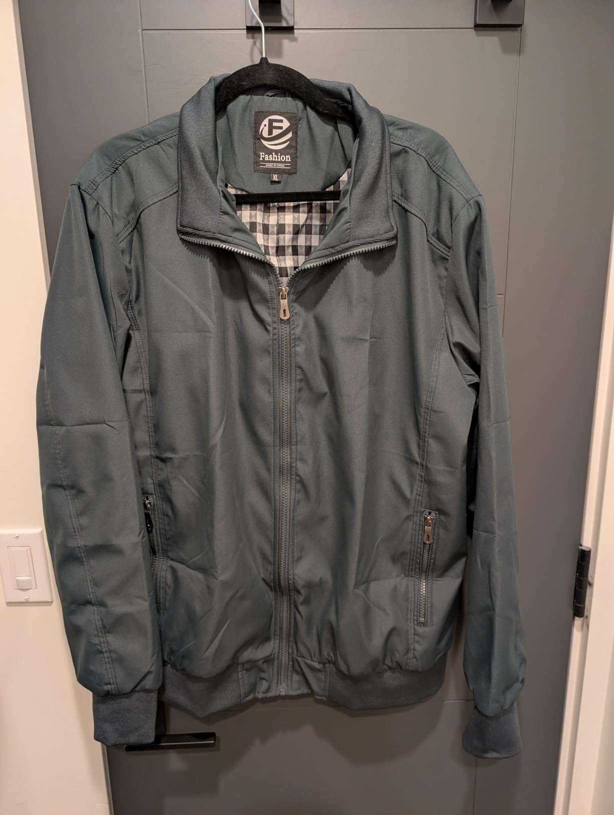 Men's Sports Shell Jacket Lightweight Windbreaker Outdoor Recreation Coat customer photo 1