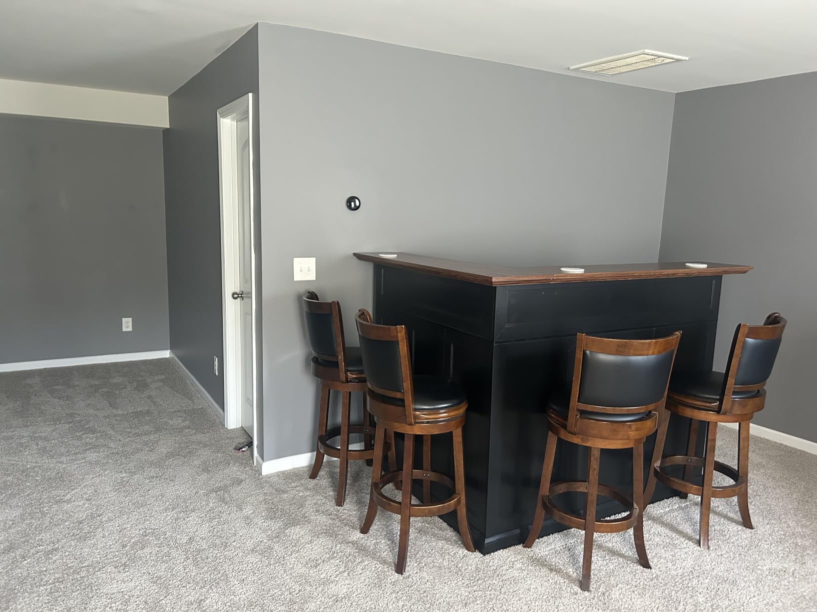 GDLF L Shaped Home Bar Cabinet with Fridge Space, Oversized Modern Basement Bar Table, 67