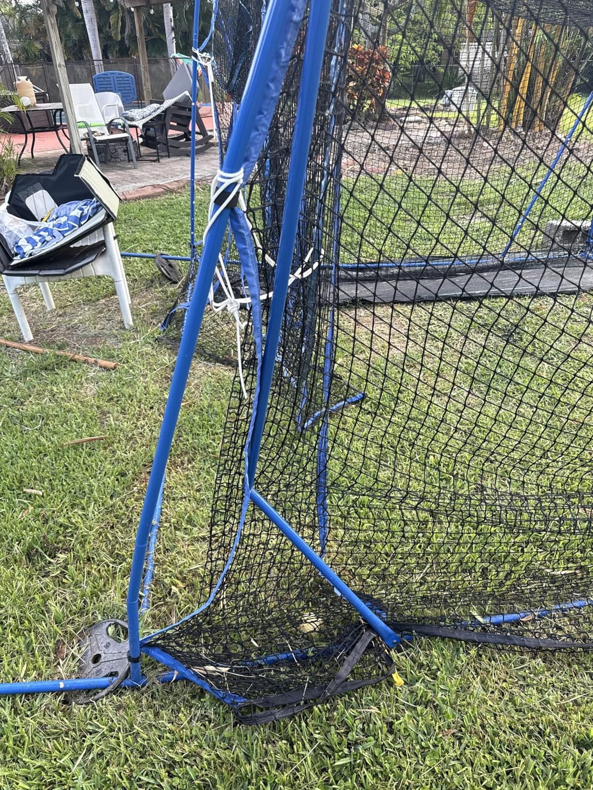 Batting Cage Net with Metal Frame, 20x10x8ft Baseball Softball Practice Net | All-Around Ball Containment, Dual Sided 7-Ply Tear Resistant Net customer photo 1
