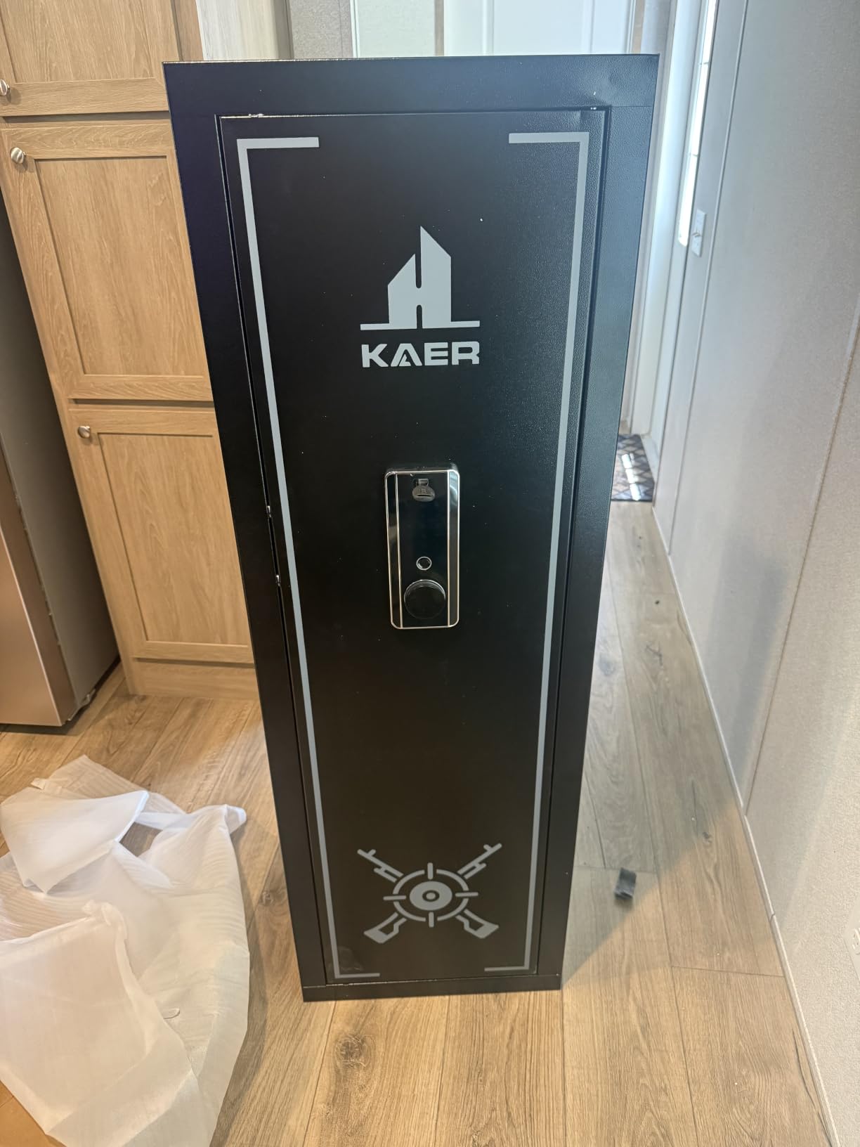 KAER Biometric Gun Safe Rifle, Gun Safes for Rifles and Pistols Holds 14-15 Firearms with Adjustable Racks & Pistol Storage, Fingerprint Keypad Lock Gun Cabinet for Home customer photo 2