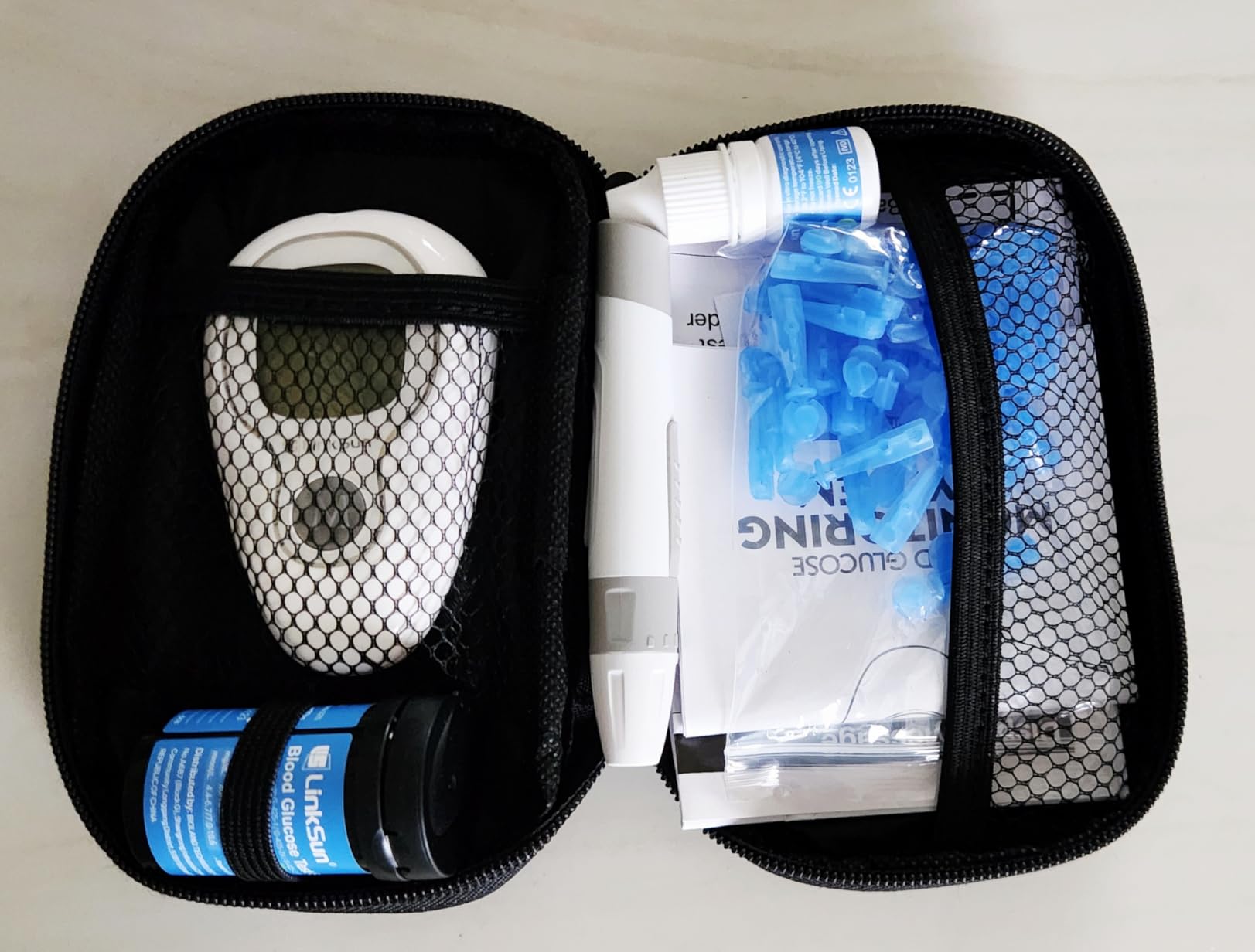 LinkSun Glucose Monitor Kit, 100 Strips & Lancets, No Coding, G-425-3 | Blood Glucose Monitor Kit, No Coding, 5s Fast Results, Easy Operation, Diabetes Testing Kit For Home Use customer photo 1