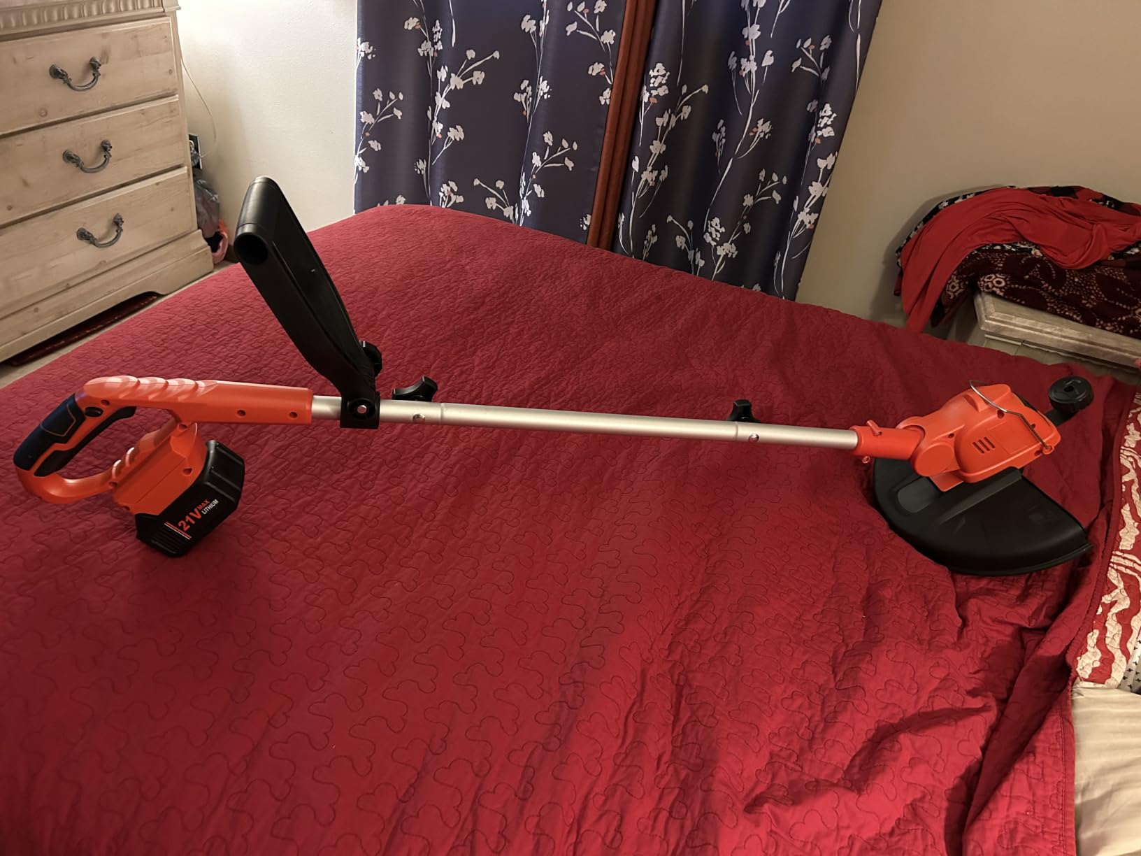 ALSO GO 21V Cordless Weed Wacker, 12 Inch String Trimmer with Auto Line Feed, Battery Powered Weed Eater with 2 x 2.0Ah Batteries & 10 Spare Spools, 2-in-1 Weed Whacker & Edger customer photo 2