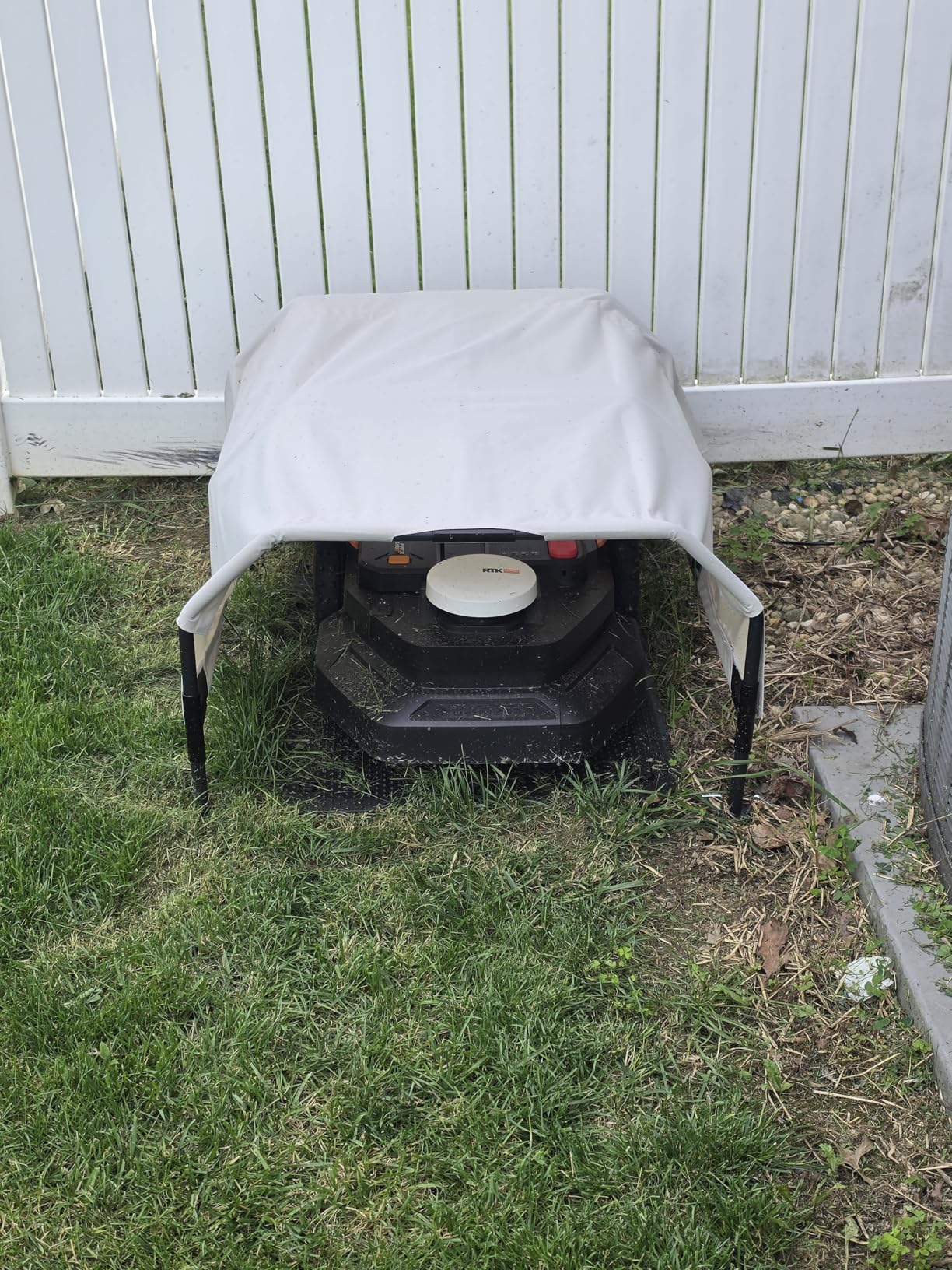 WORX Robot Lawn Mower for 1/2 Acre, No Perimeter Wire, WR320 customer photo 1