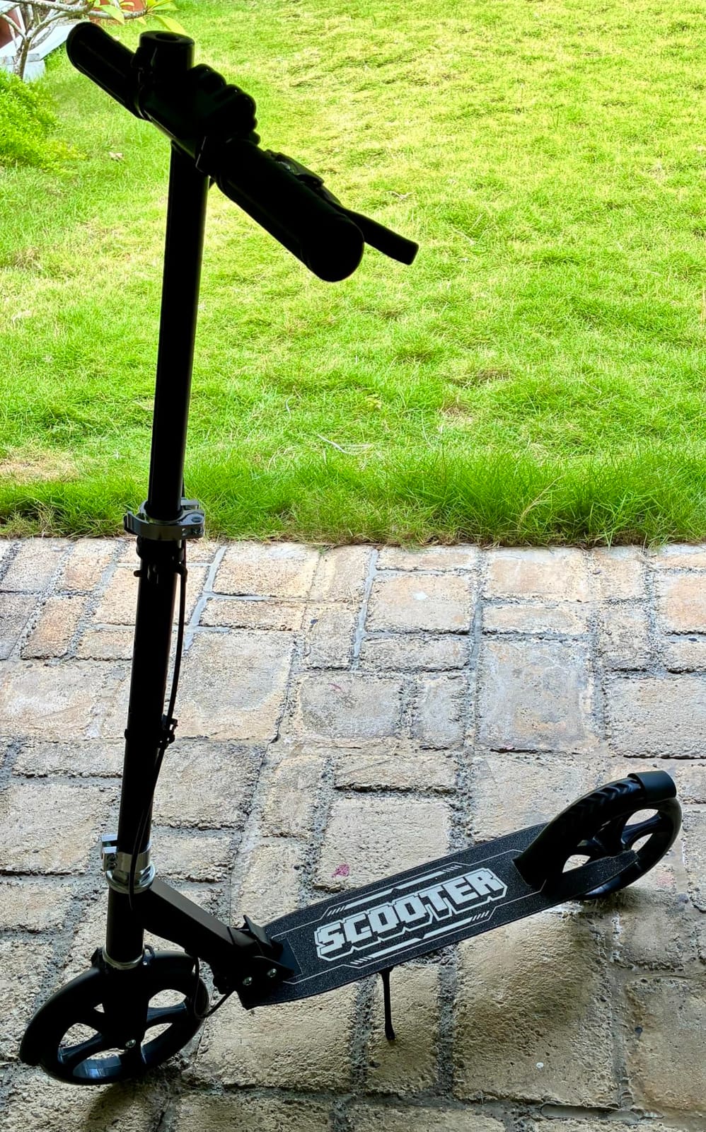 TaroKitc Kick Scooter for Kids 8-12, Teens & Adults | 240 LBS Max Load, Hand Brake & Bell, Lightweight, Foldable 8-Inch Big Wheel Scooter with 4 Adjustable Height Levels | Park Rides & Commuting customer photo 1