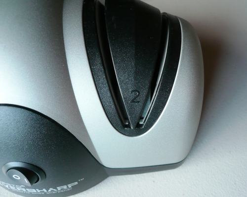 Presto 08800 EverSharp Electric Knife Sharpener customer photo 1