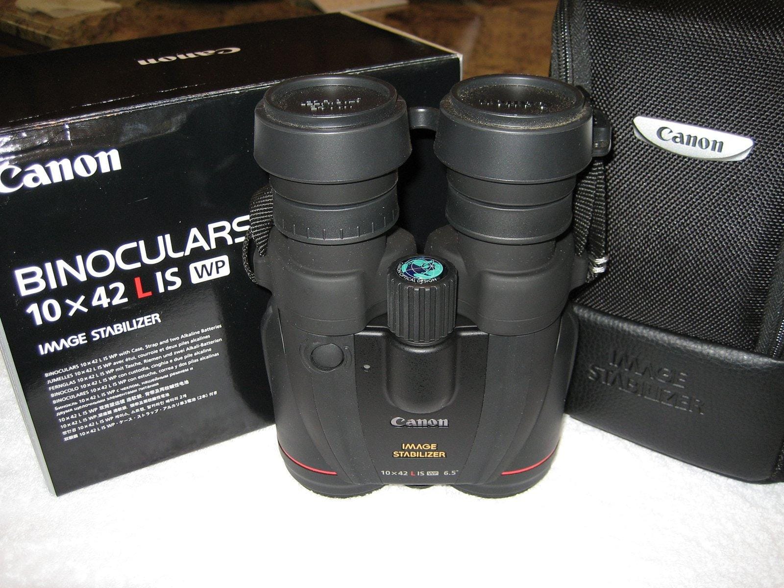 Canon 10x42 L is WP Image Stabilized Binoculars customer photo 2