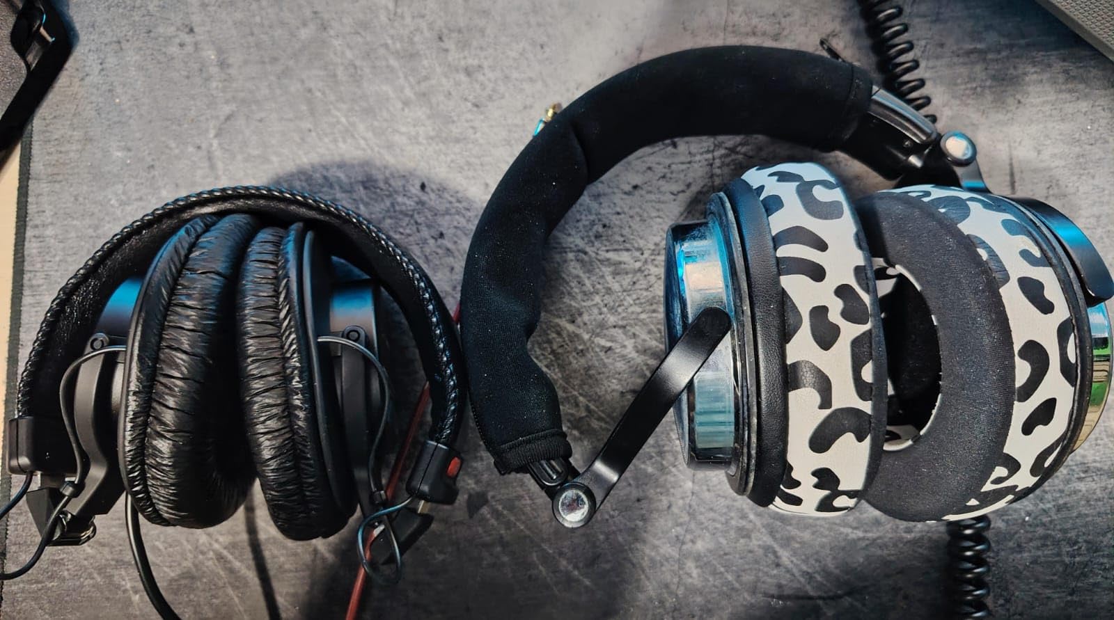 Sony MDR7506 Professional Large Diaphragm Headphone customer photo 2