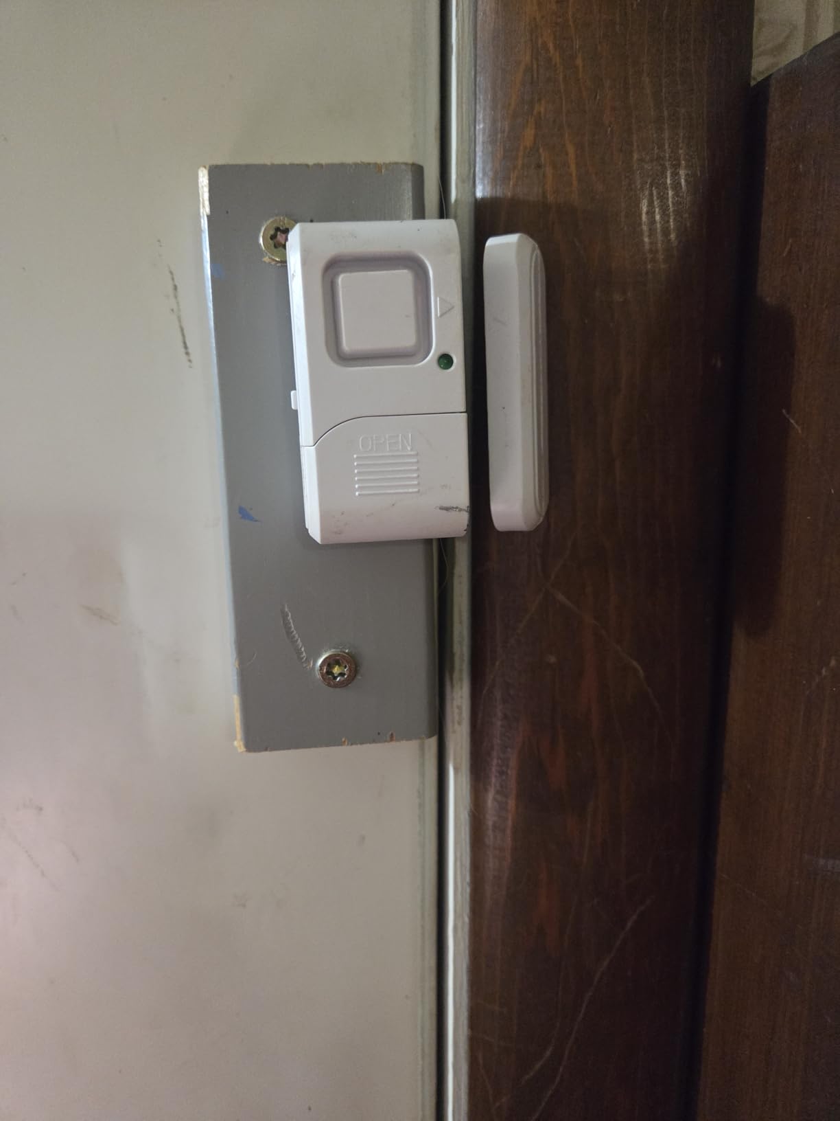 UltraPro Personal Security Window and Door Alarm, 2 Pack, Wireless Chime customer photo 2