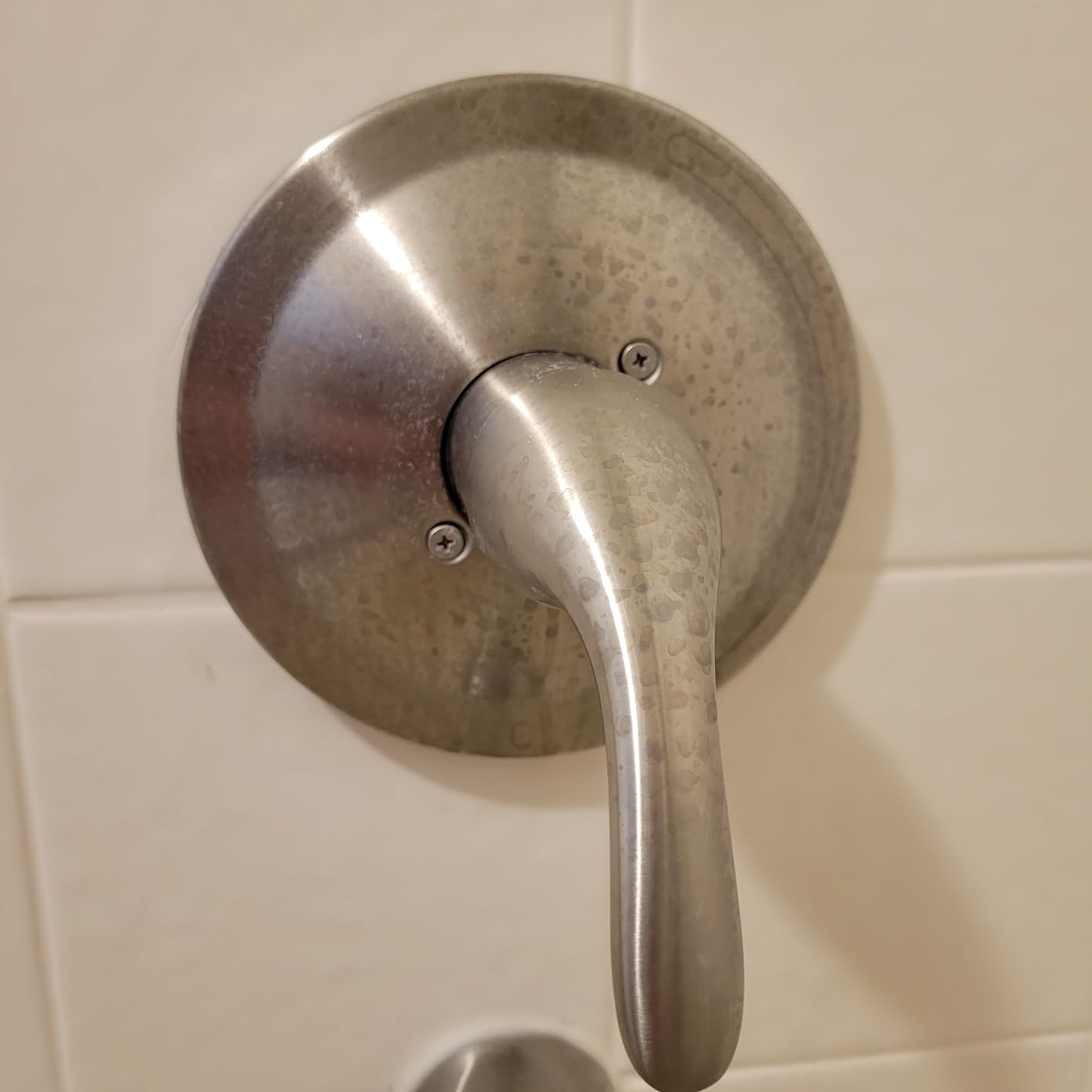 Zep Stainless Steel Cleaner and Polish 14 ounces - ZUSSTL14 - Protects Metal Surfaces from Fingerprints, Soil and Waterspots customer photo 1