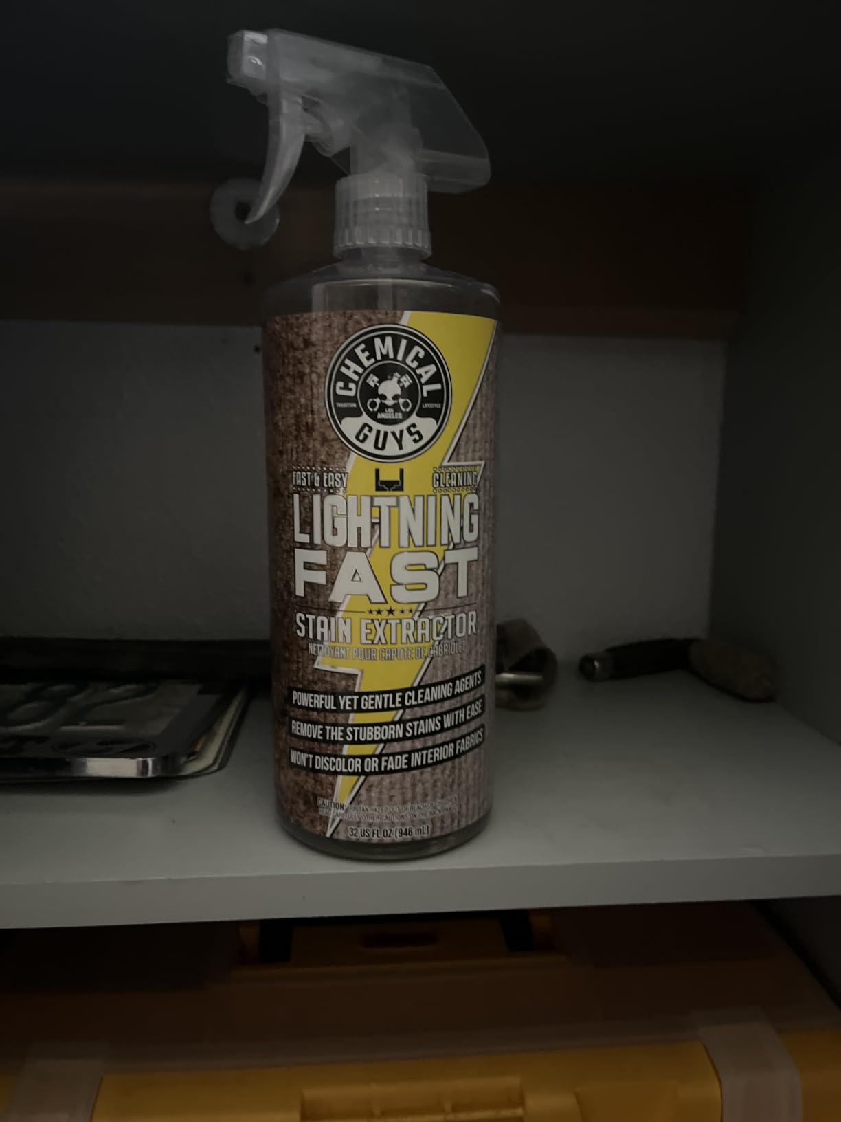 Chemical Guys, Lightning Fast Carpet & Upholstery Stain Extractor, 16 oz | Tackles coffee, soda, wine and pet messes on carpet, seats and mats, just spray, agitate and blot for a clean look. customer photo 1
