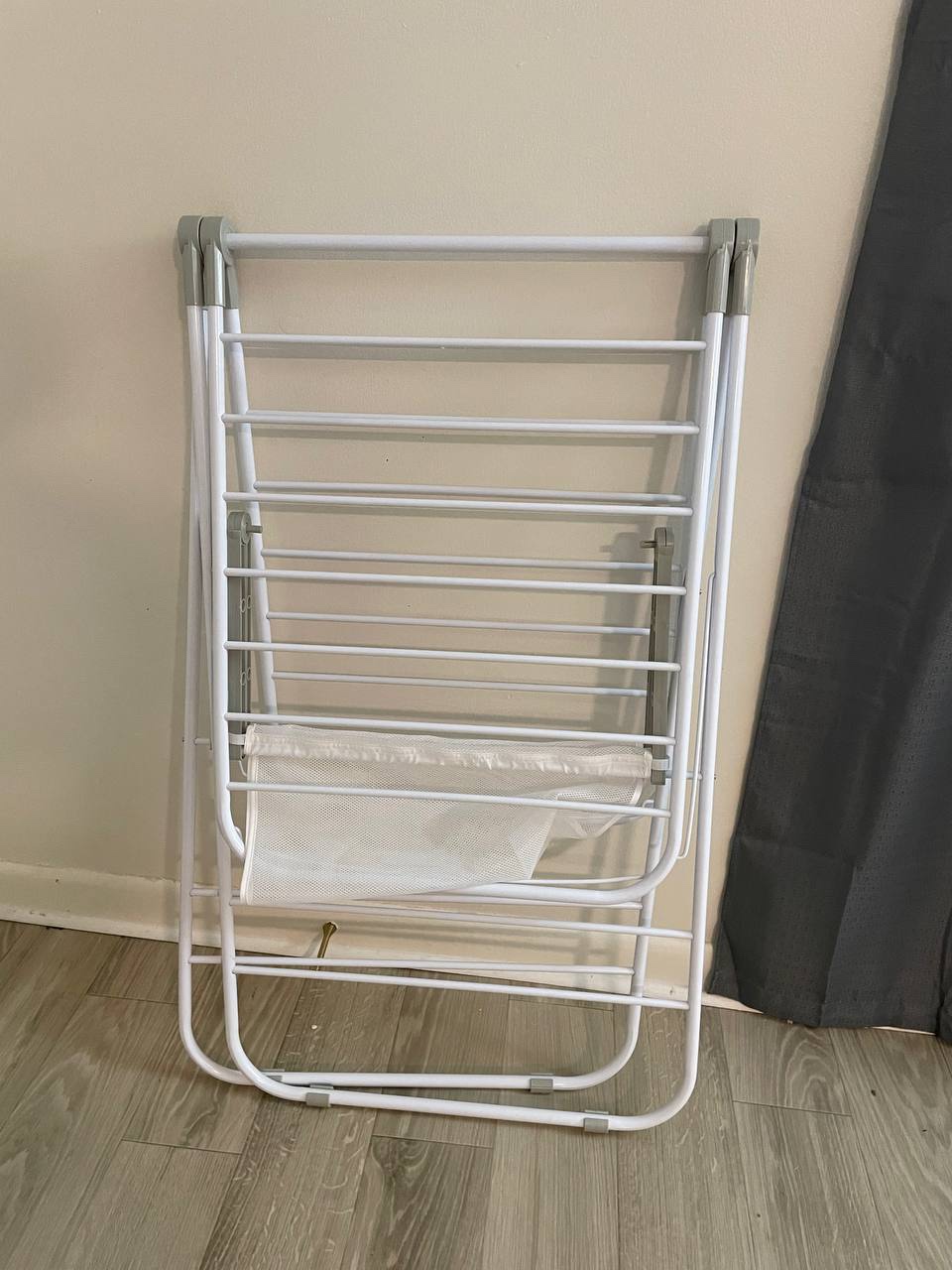 Honey-Can-Do Heavy-Duty Gullwing Clothes Drying Rack, 50 lb, White customer photo 2