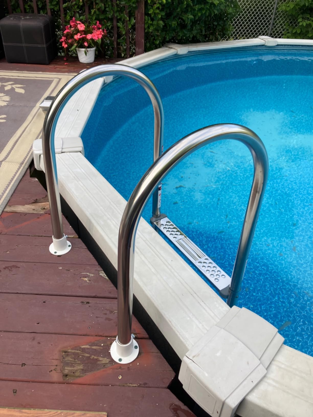 Blue Wave Premium Stainless Steel in-Pool Ladder for Above Ground Pools | 4 stainless-steel steps, resin swivel base, deck-mounted, fits pools up to 54 in, 225-lb cap, safe entry, not for saltwater customer photo 2