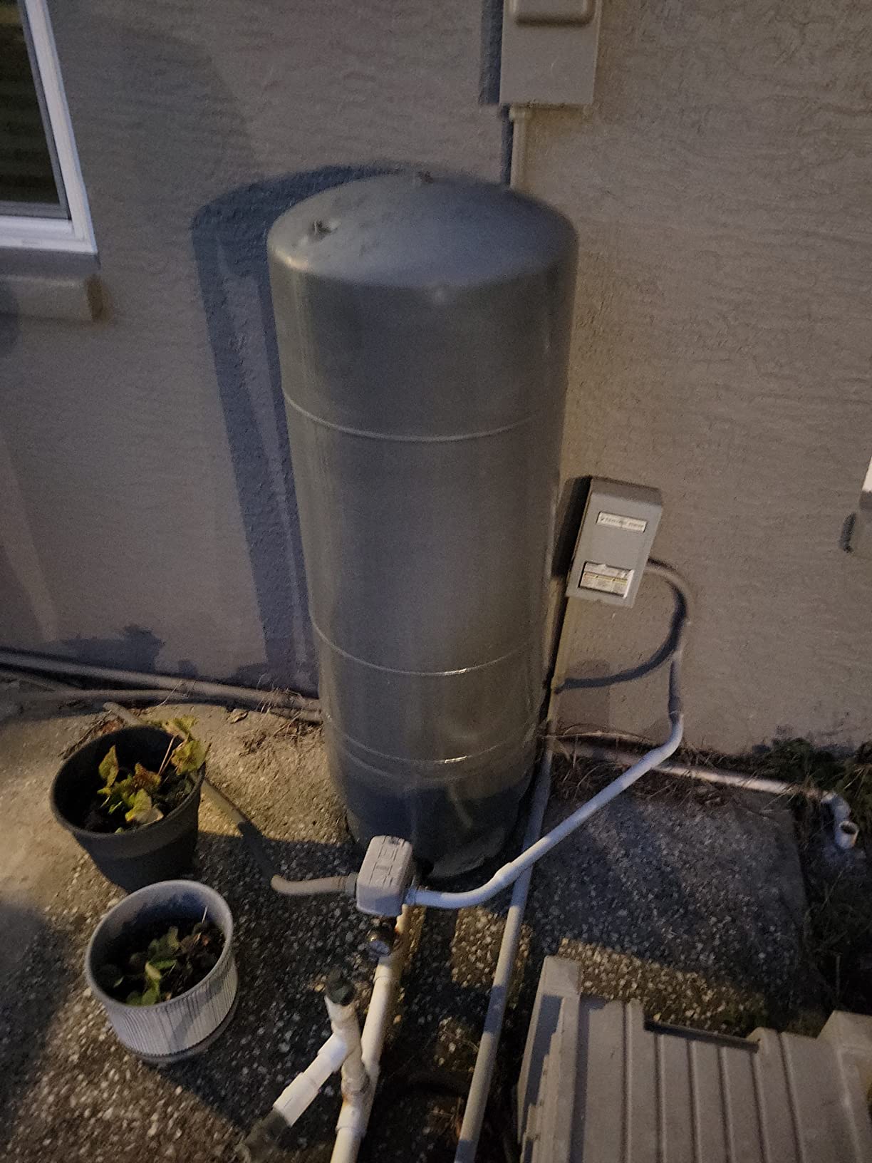 Amtrol WX-203 Well-X-Trol Stand Well Water Tank customer photo 1