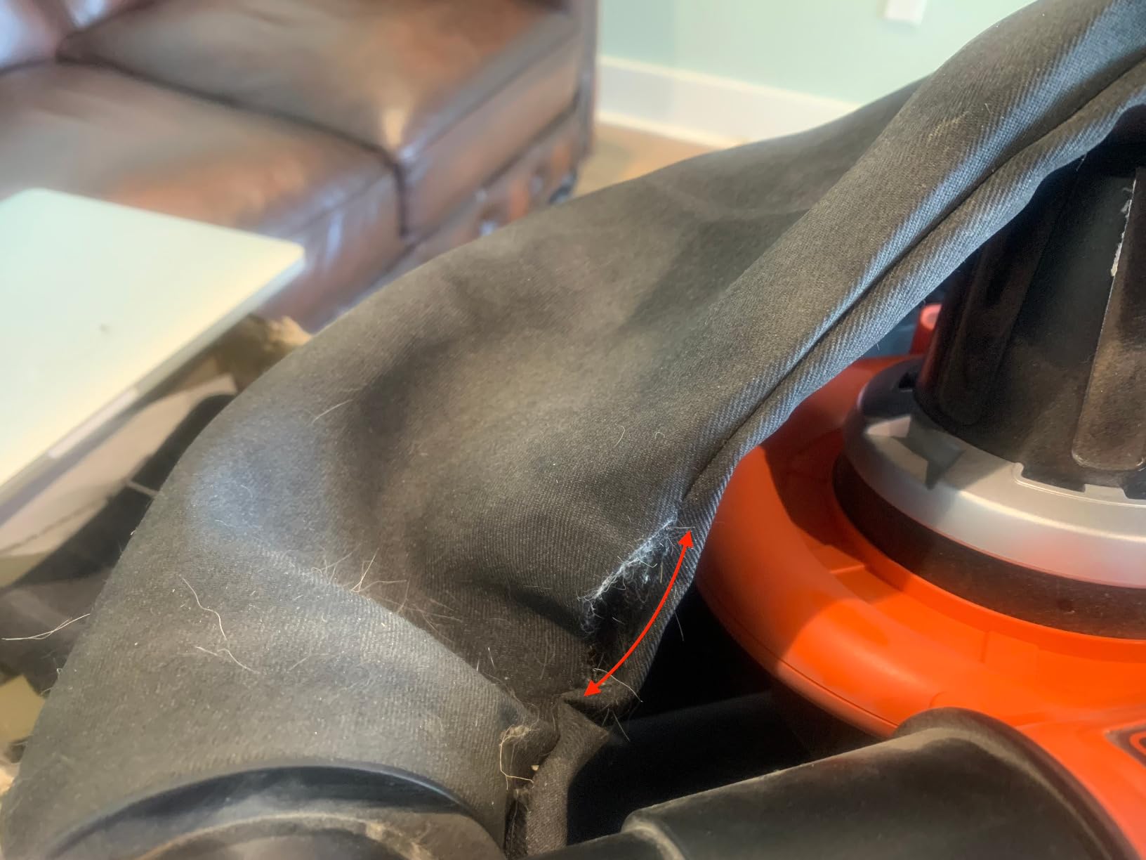 BLACK+DECKER Leaf Blower Cordless Leaf Vacuum and Mulcher Combo Kit, Battery and Charger Included, 40V 120 mph Air Speed, 6-Speed Dial, Built-in Scraper with Collection Bag (LSWV36) customer photo 2