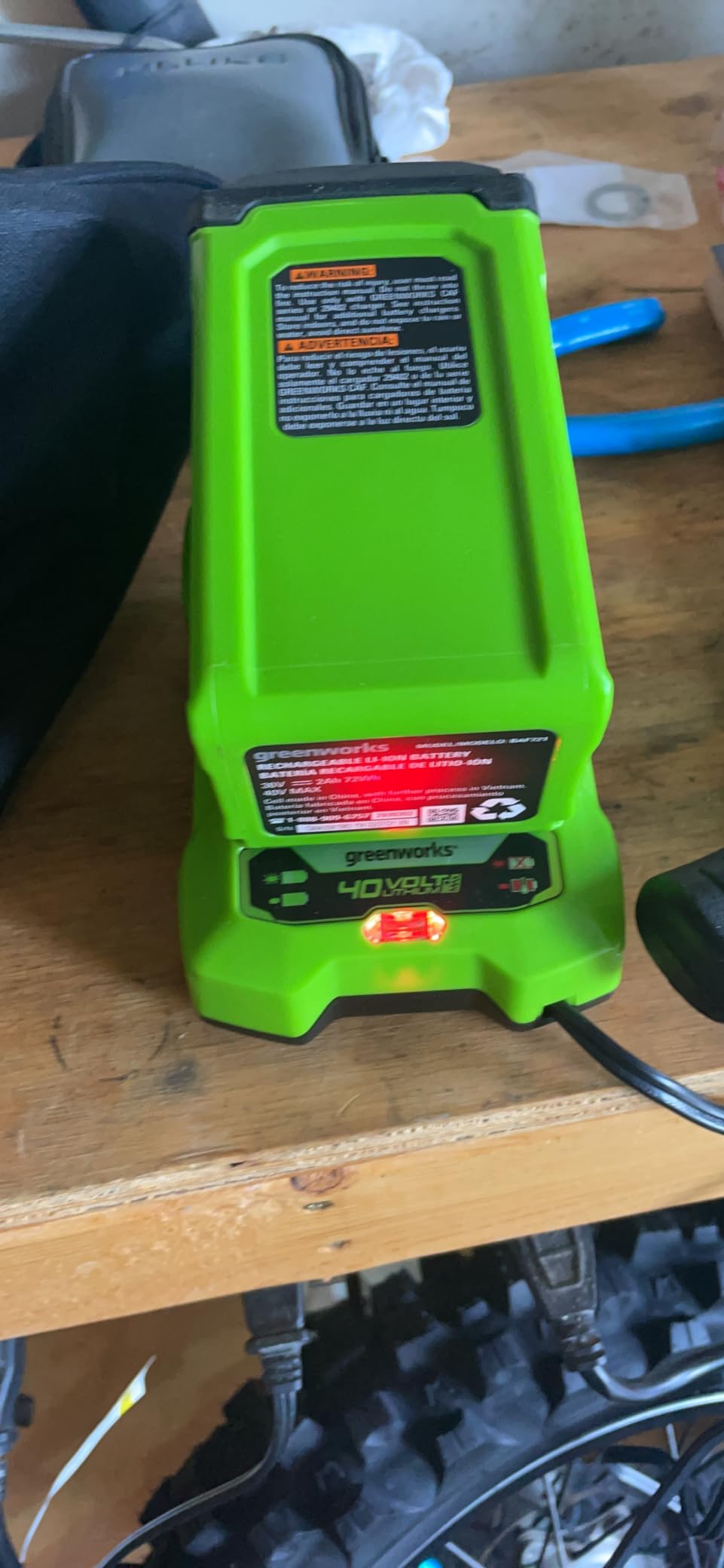 Greenworks 40V Cordless Leaf Blower, 135 CFM, 2.0 Ah Battery and Charger customer photo 1
