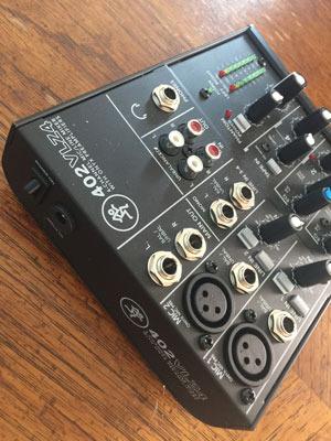 Mackie 1604VLZ4 16-Channel 4-Bus Analog Mixer, 16 Onyx Mic Preamps customer photo 2