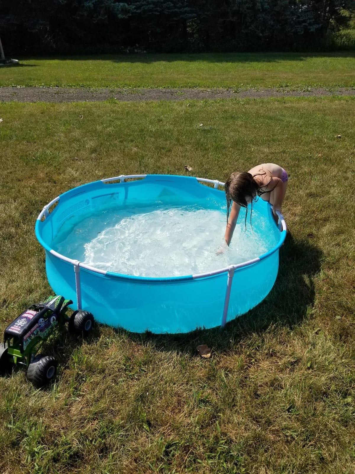 Bestway H2OGO! My First Frame Pool | Small Kids Above Ground Swimming Pool customer photo 1