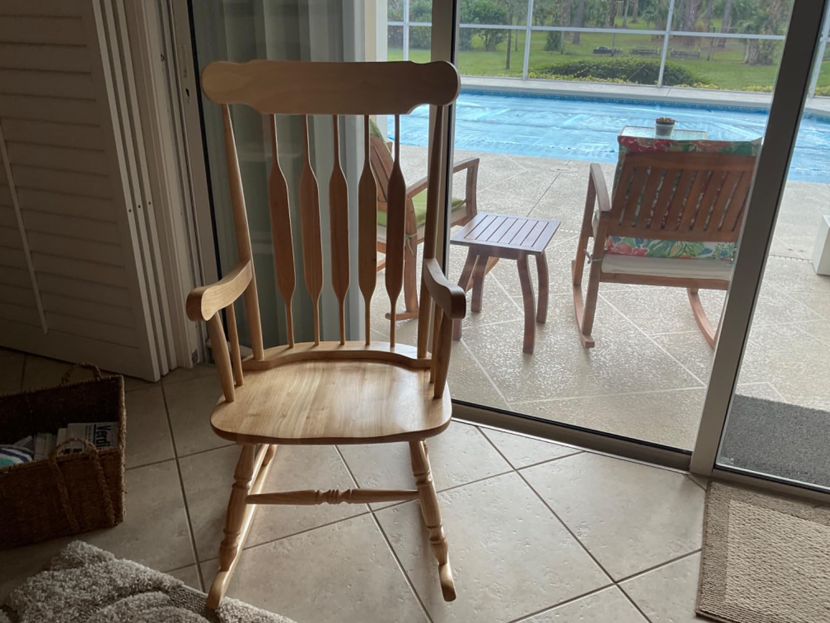 Gift Mark Rocking Chairs - Classic Wooden Rocker - Comfort Fitted Design Perfect for Living Rooms, Bedrooms, Nurserys, and More - Classic Vintage Style Chairs (White) customer photo 2