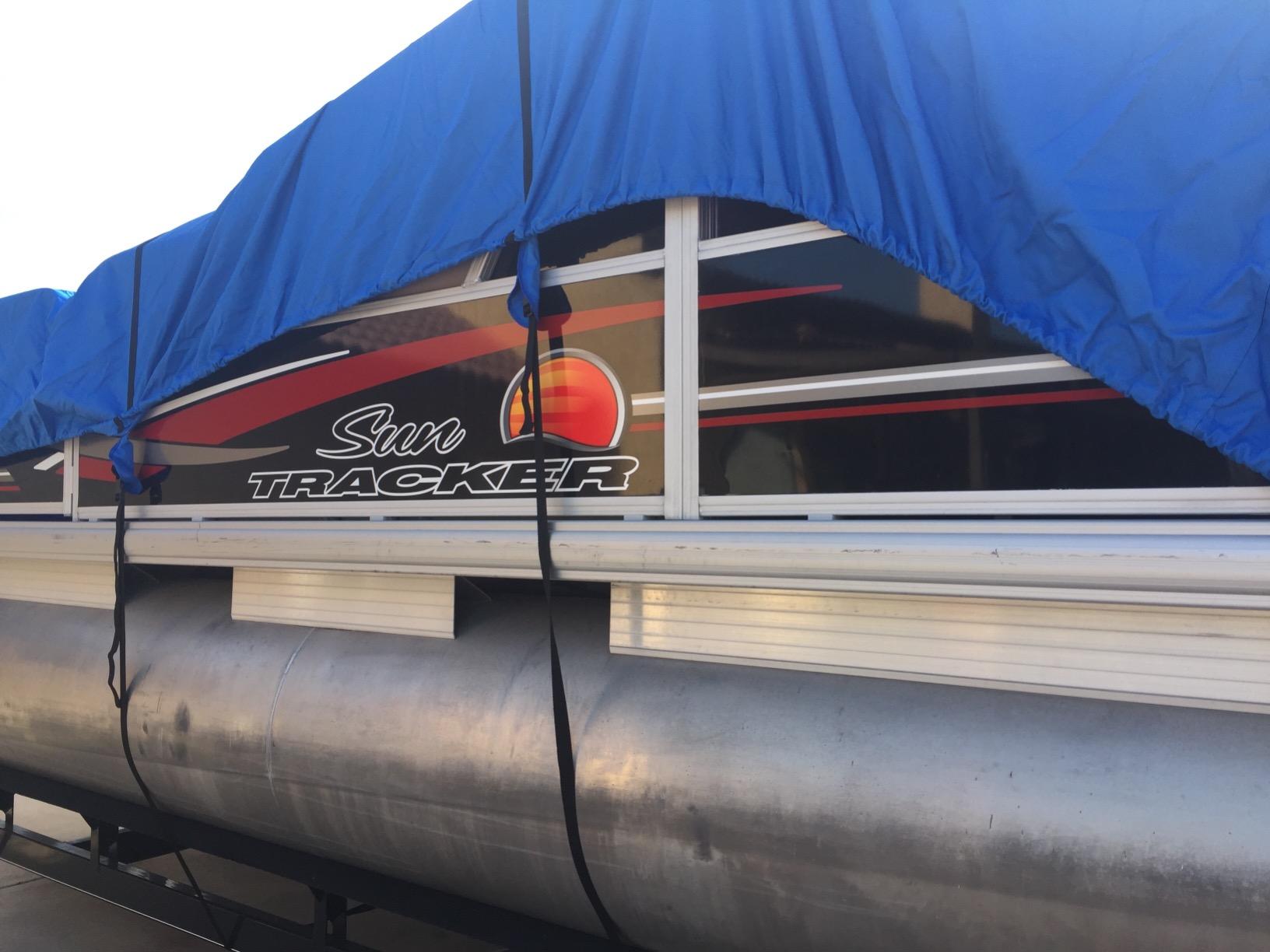Budge Premium Waterproof Pontoon Boat Cover, Fits Boats 20-24 ft Long customer photo 1