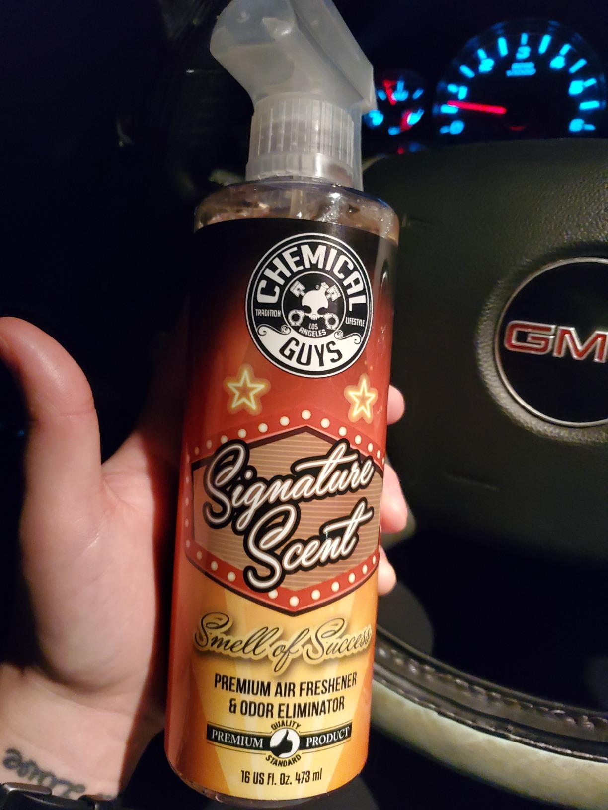 Chemical Guys, Black Frost Air Freshener & Odor Neutralizer Spray, 16 oz customer photo 2